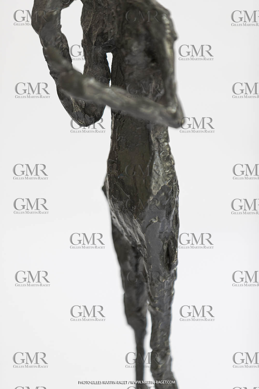03 08 2020, St Rémy de Provence, (FRA,13), Oeuvre de Germaine Richier, L'Epi 1955, Bronze patiné foncé, Fondeur L.Thinot, Paris, exemplaire d'exposition, 44 x 12,5 x 9 cm, Collection particulière