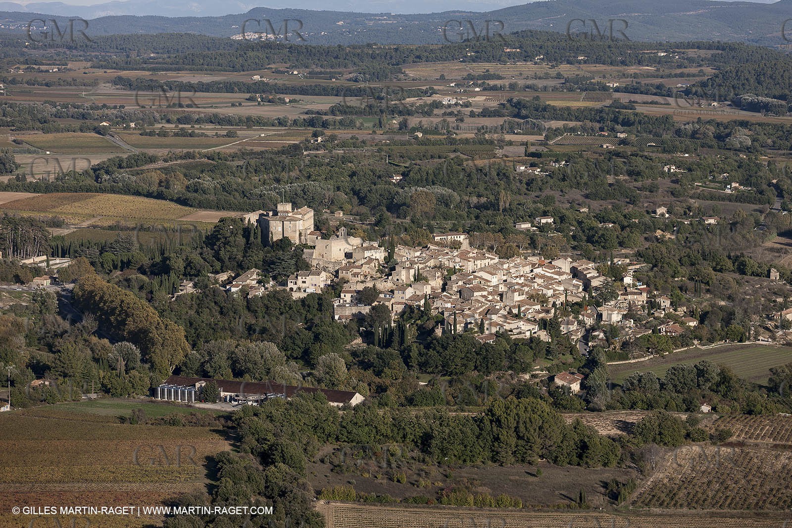29 10 2012 - Ansouis (FRA,84) - Luberon  seen from above