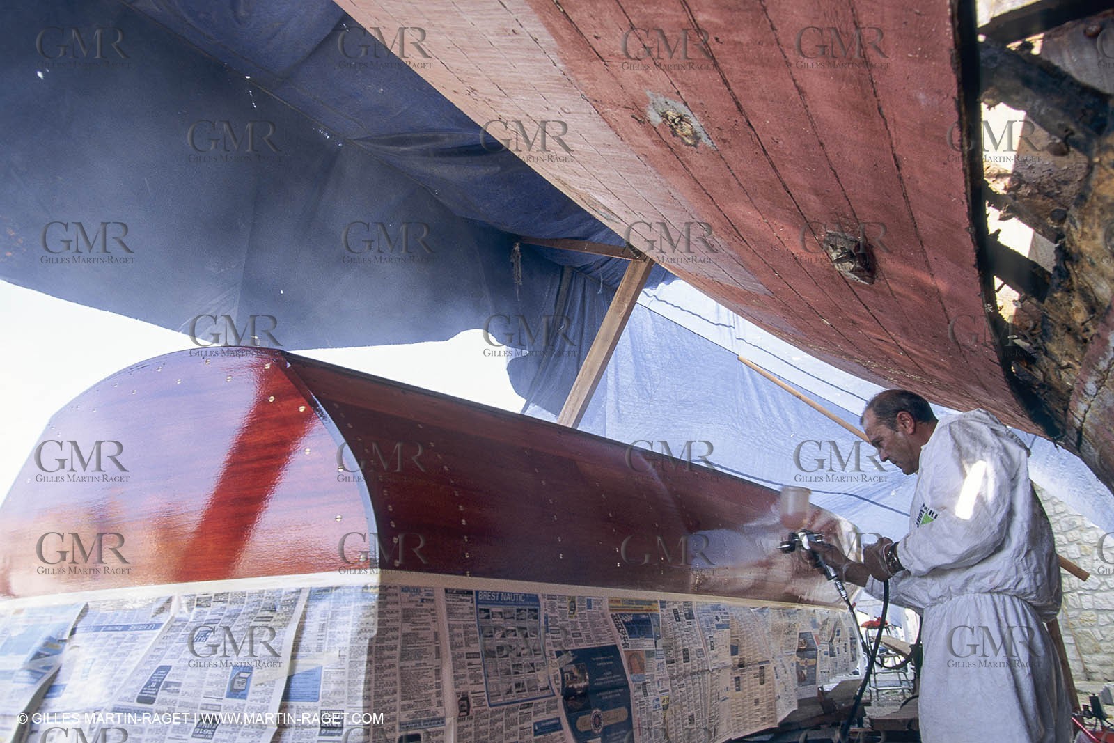 motor boats, claissc runabouts, cefit or Sagitta at Trapani boatyard (Cassis, FRA,13)