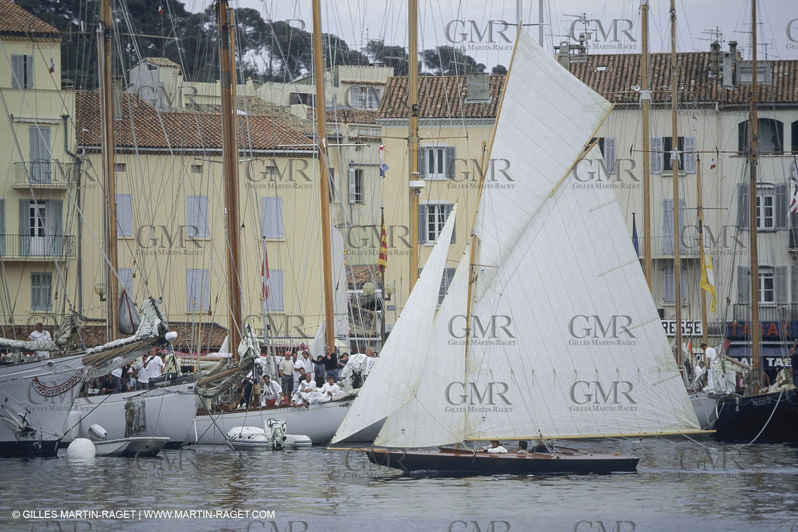 Sailing, Classic yachts (for yacht names check keywords)