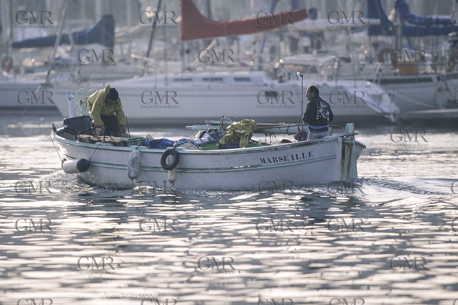 Monde maritime, Pêche, pêcheurs, bateaux de pêche, Marine world, fishing, fishermen, fishing boats
