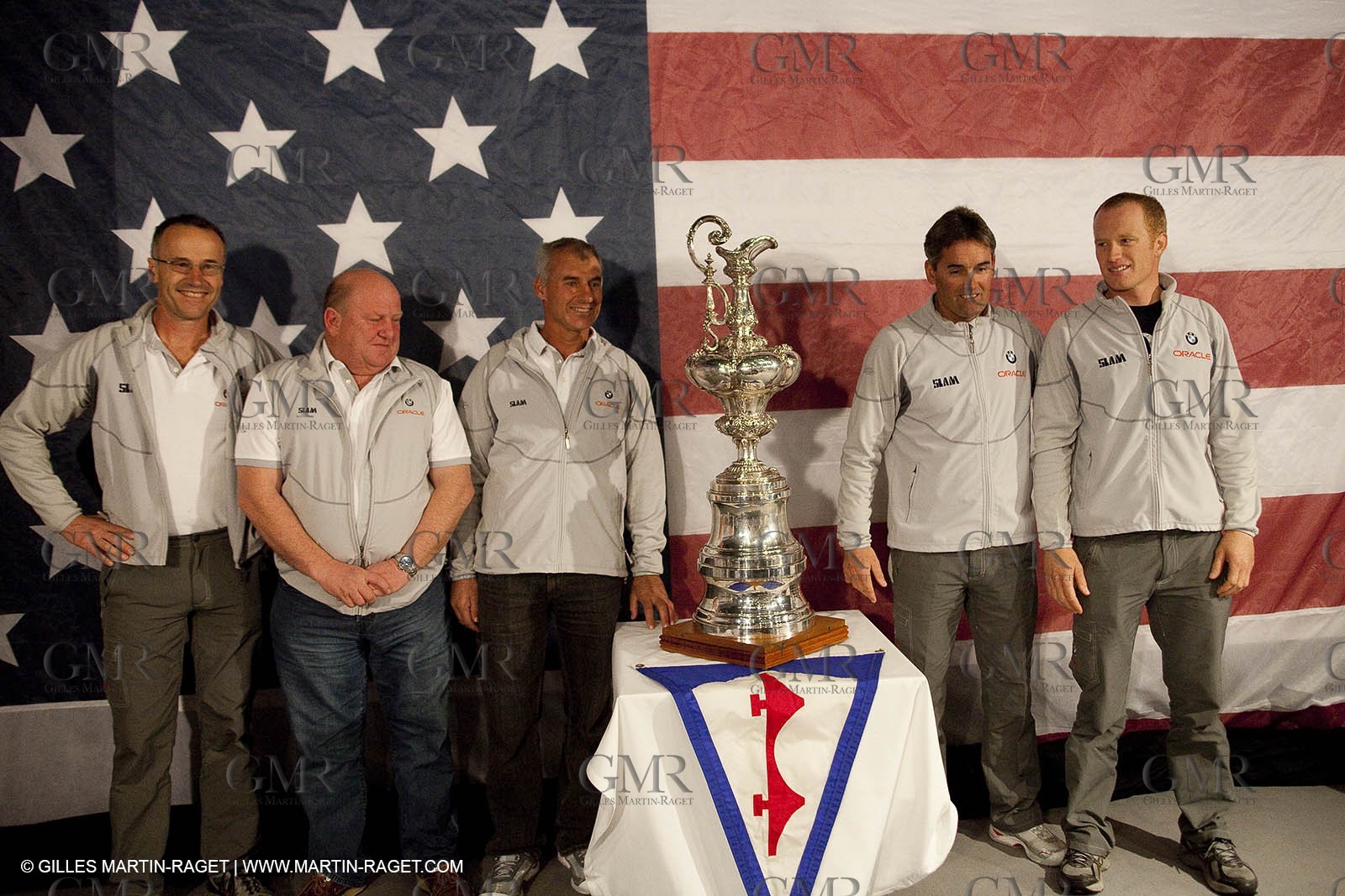 11 02 2010 - Valencia (ESP) - 33rd America's Cup - BMW ORACLE Racing - Day off 2