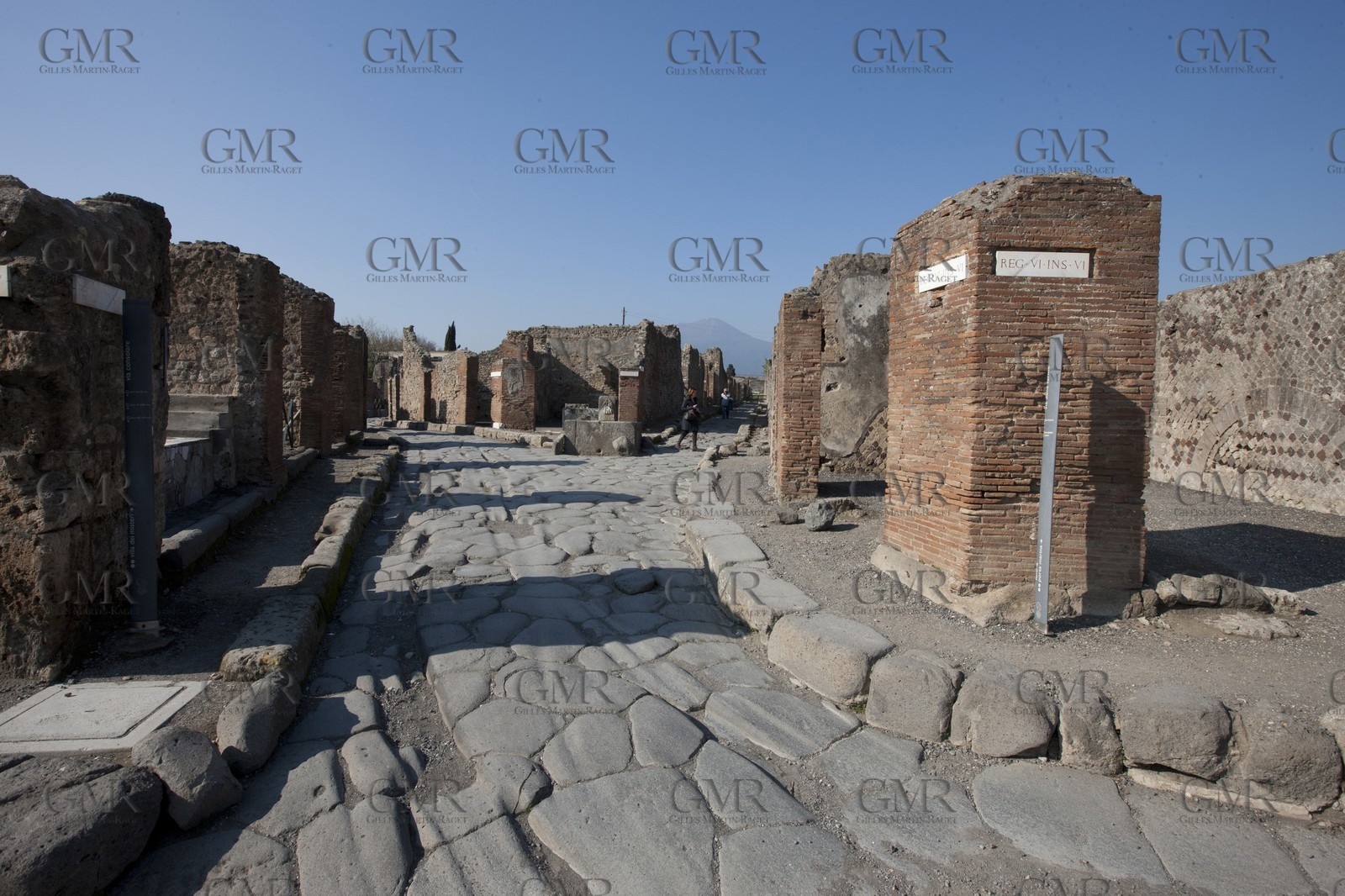 24 02 2012 - Naples (ITA) - 34th America's Cup - America's Cup World Series Naples 2012 - Naples Preview - Pompei roman ruins