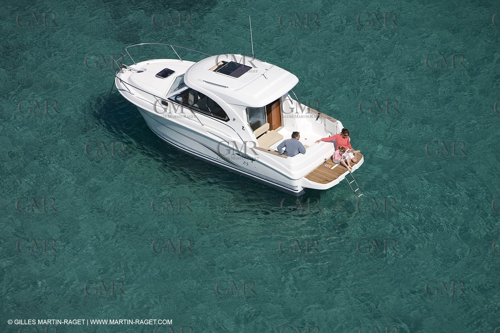 15 04 2008 - Porquerolles (Fra, 83) - Beneteau - Antares 8