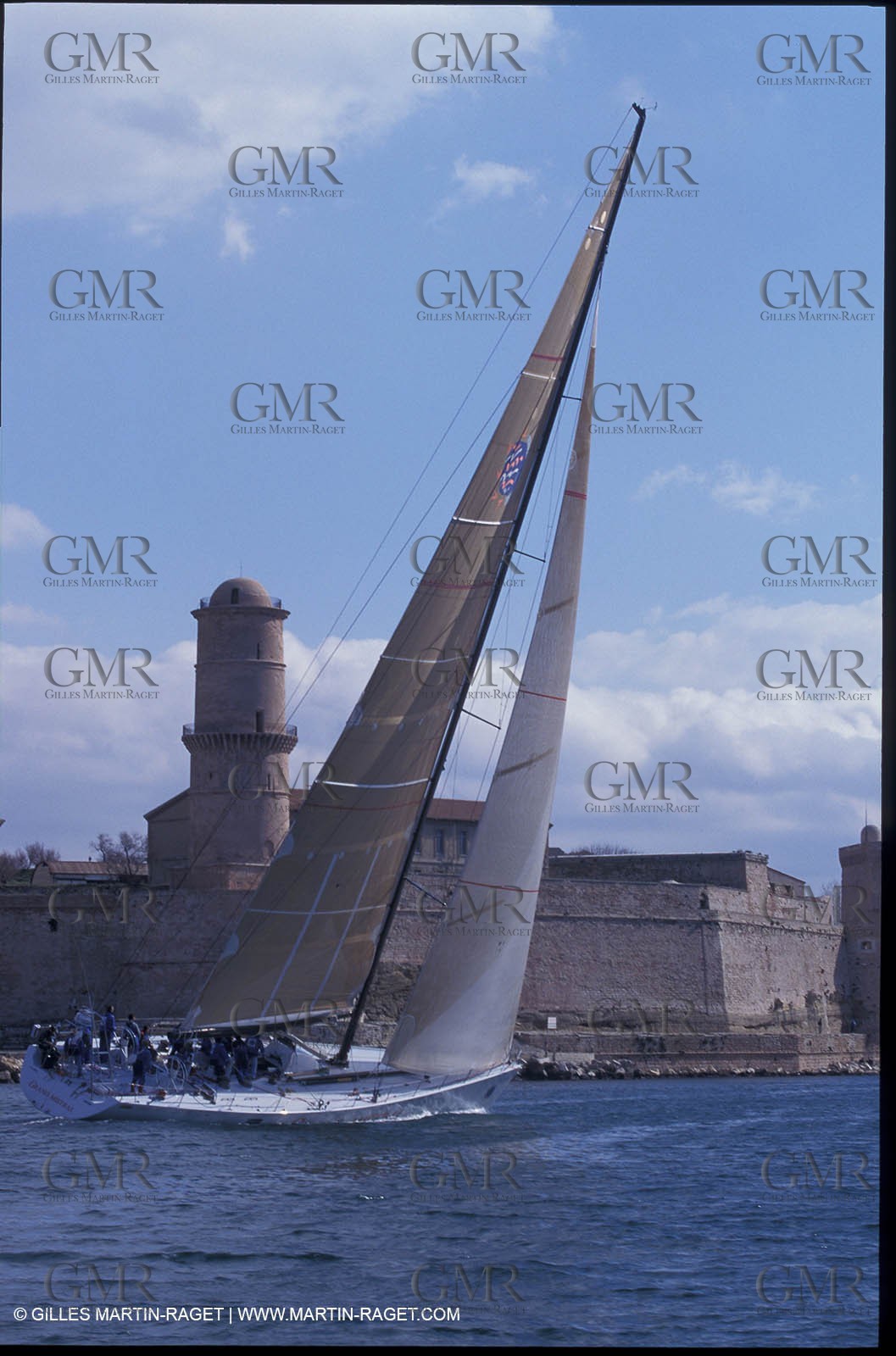 Class MAXIS  - Grand Mistral