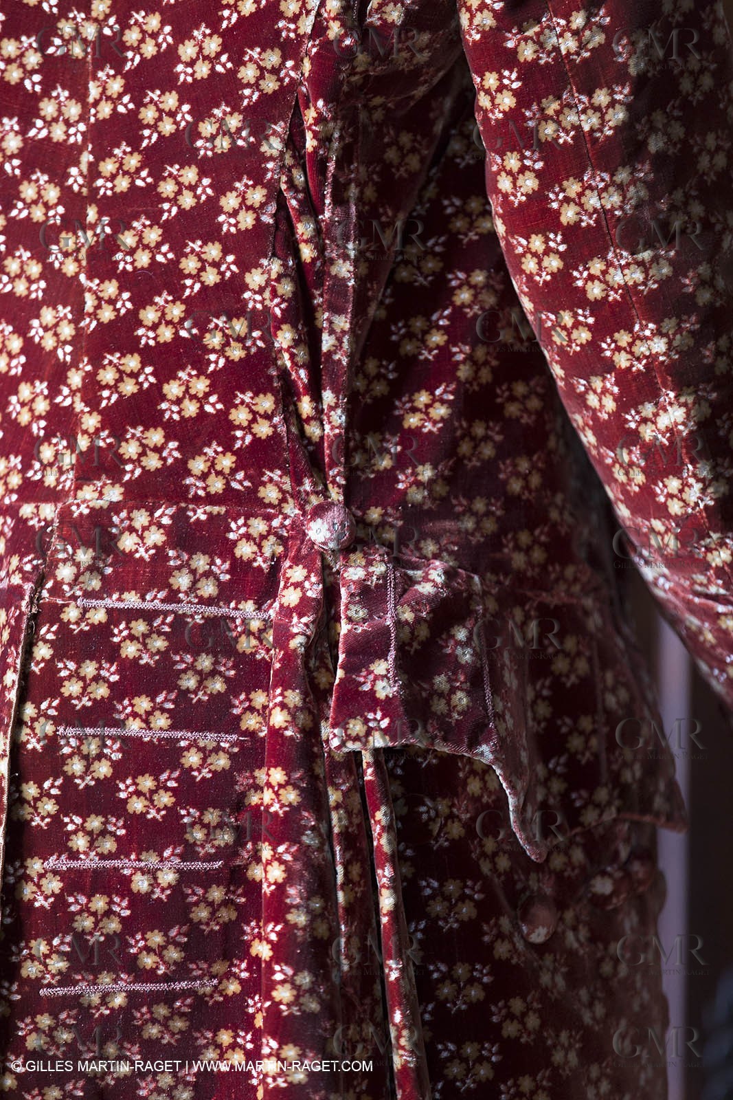 31 10 2013 - Ansouis (FRA,84) - Ansouis castle - Costumes of the exhibit Men costumes