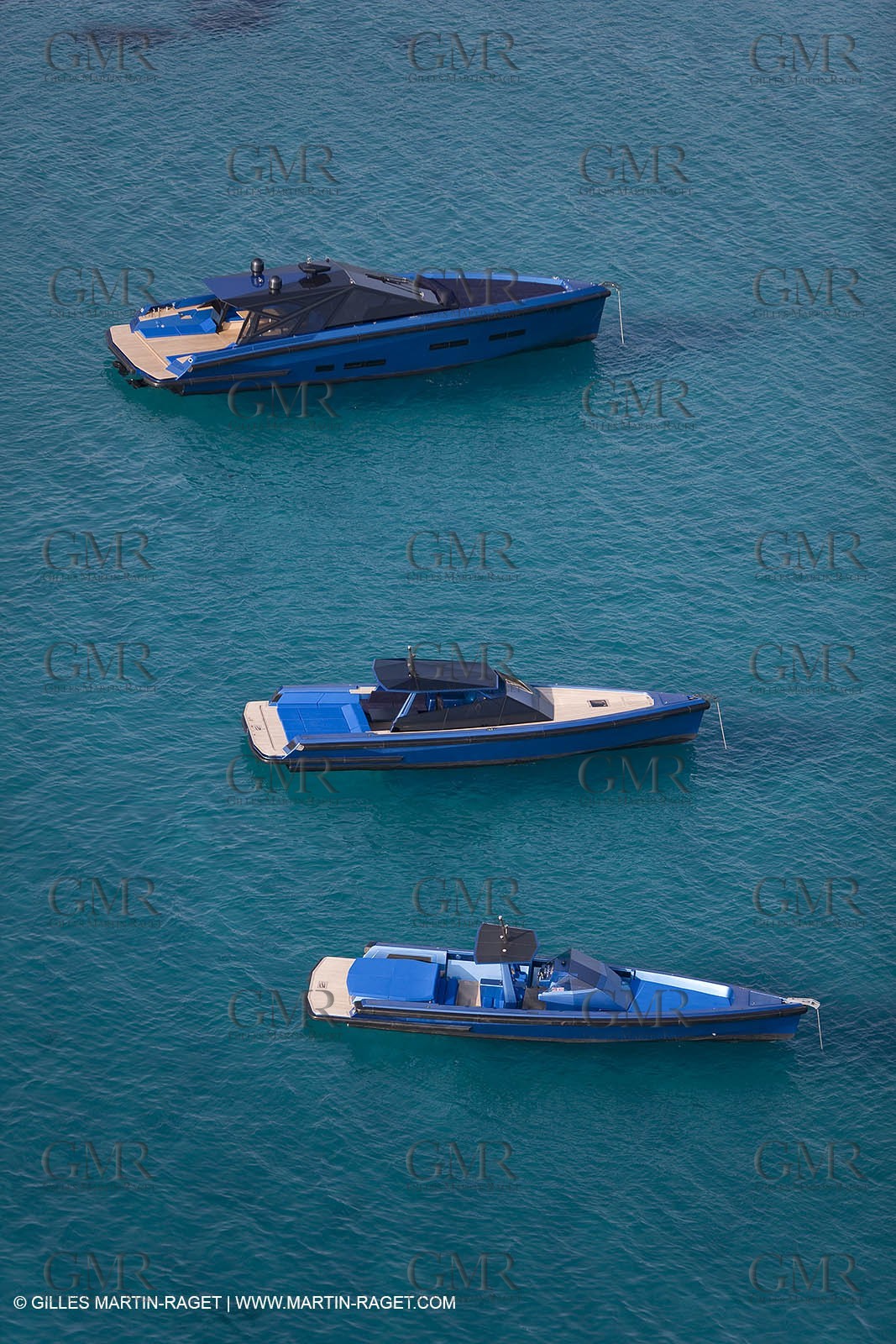 14 10 2008 - Cannes (FRA, 06) - Super yachts - motoryachts - Wally yachts - Wallypower 64 - Wallypower 48 - Wally tender