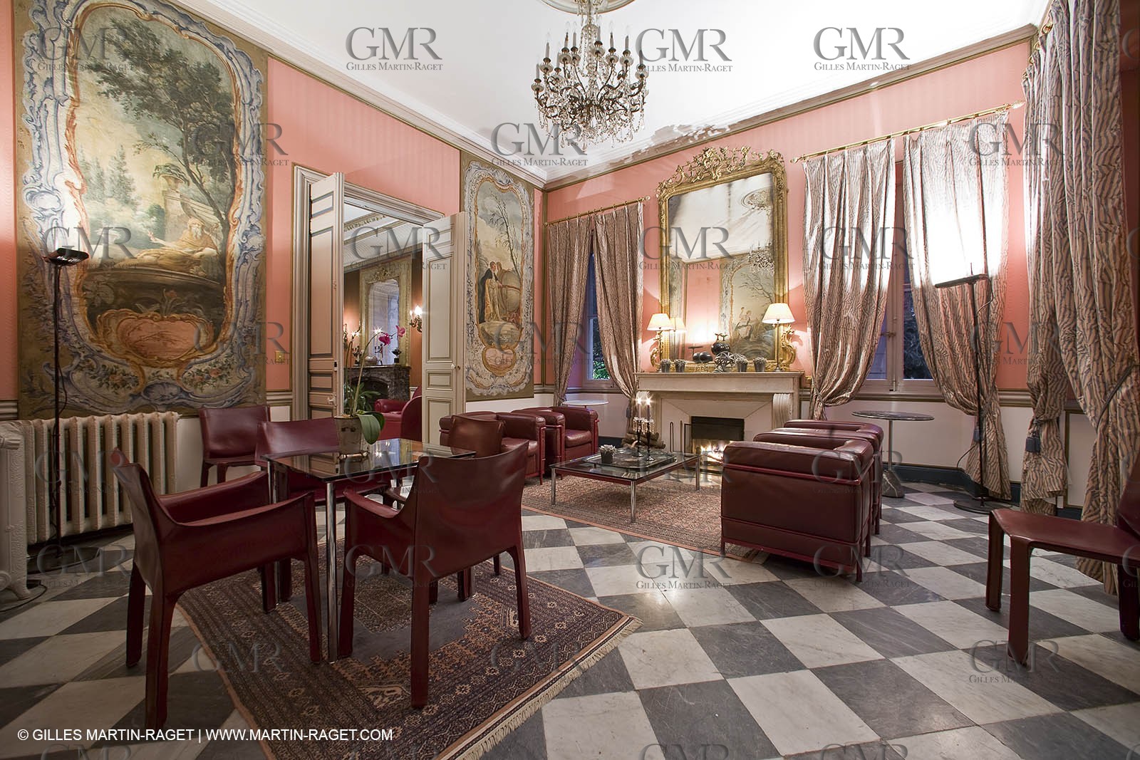 28 10 2007 - St Rémy de Provence (FRA,13) - Chateau des Alpilles