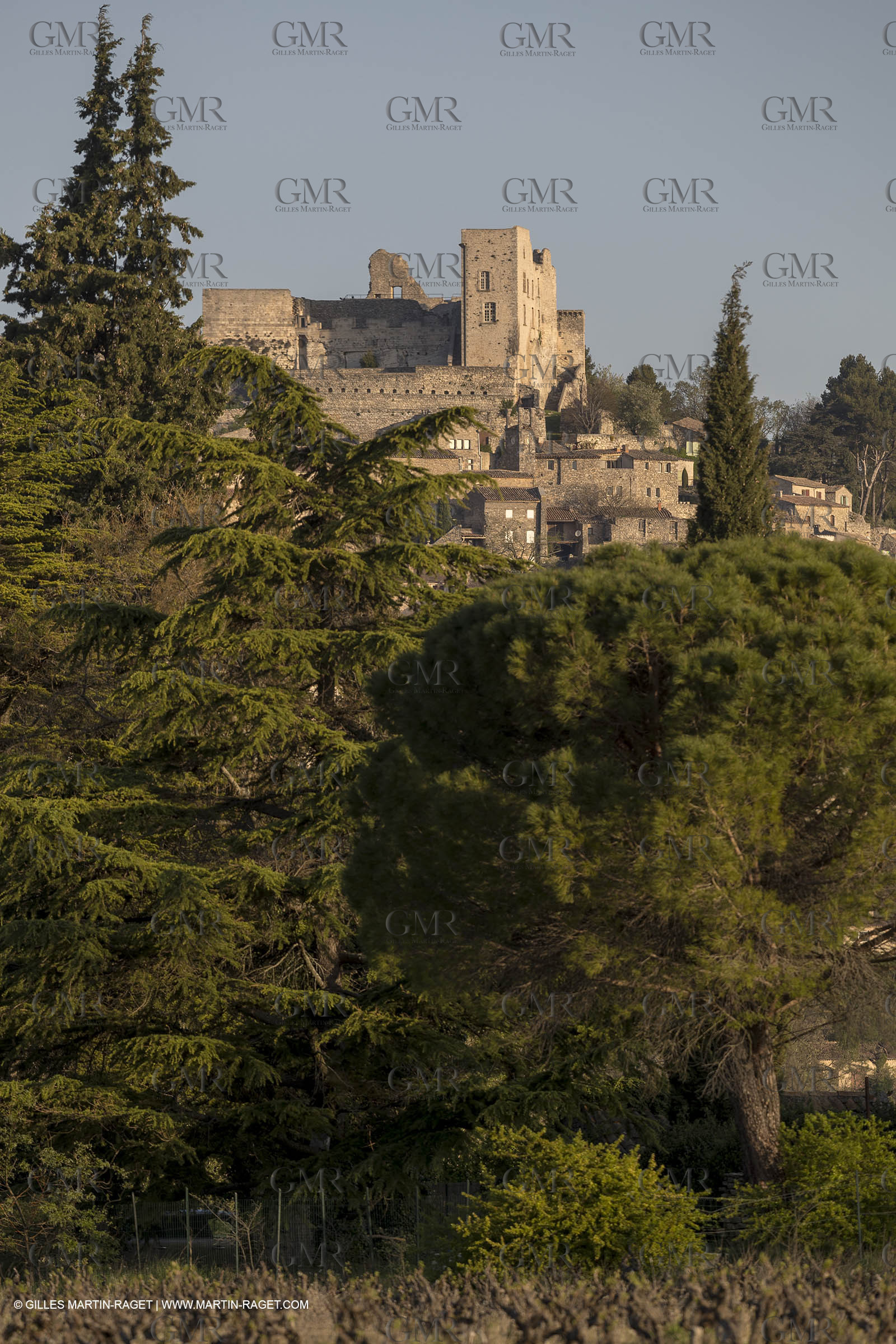 19 04 2018, Lacoste (FRA,84)