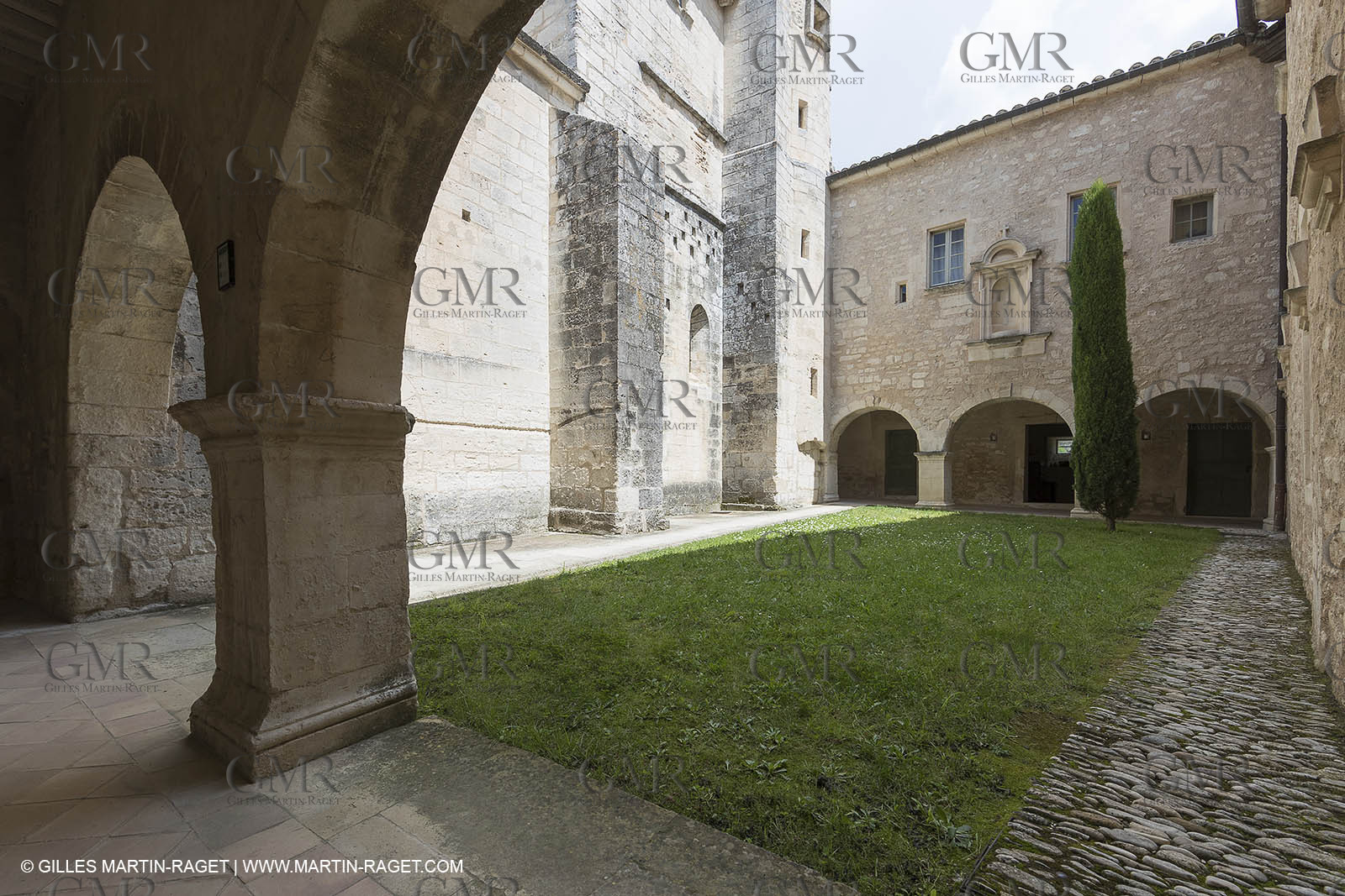 09 05 2018, Lacoste, Abbaye Saint-Hilaire