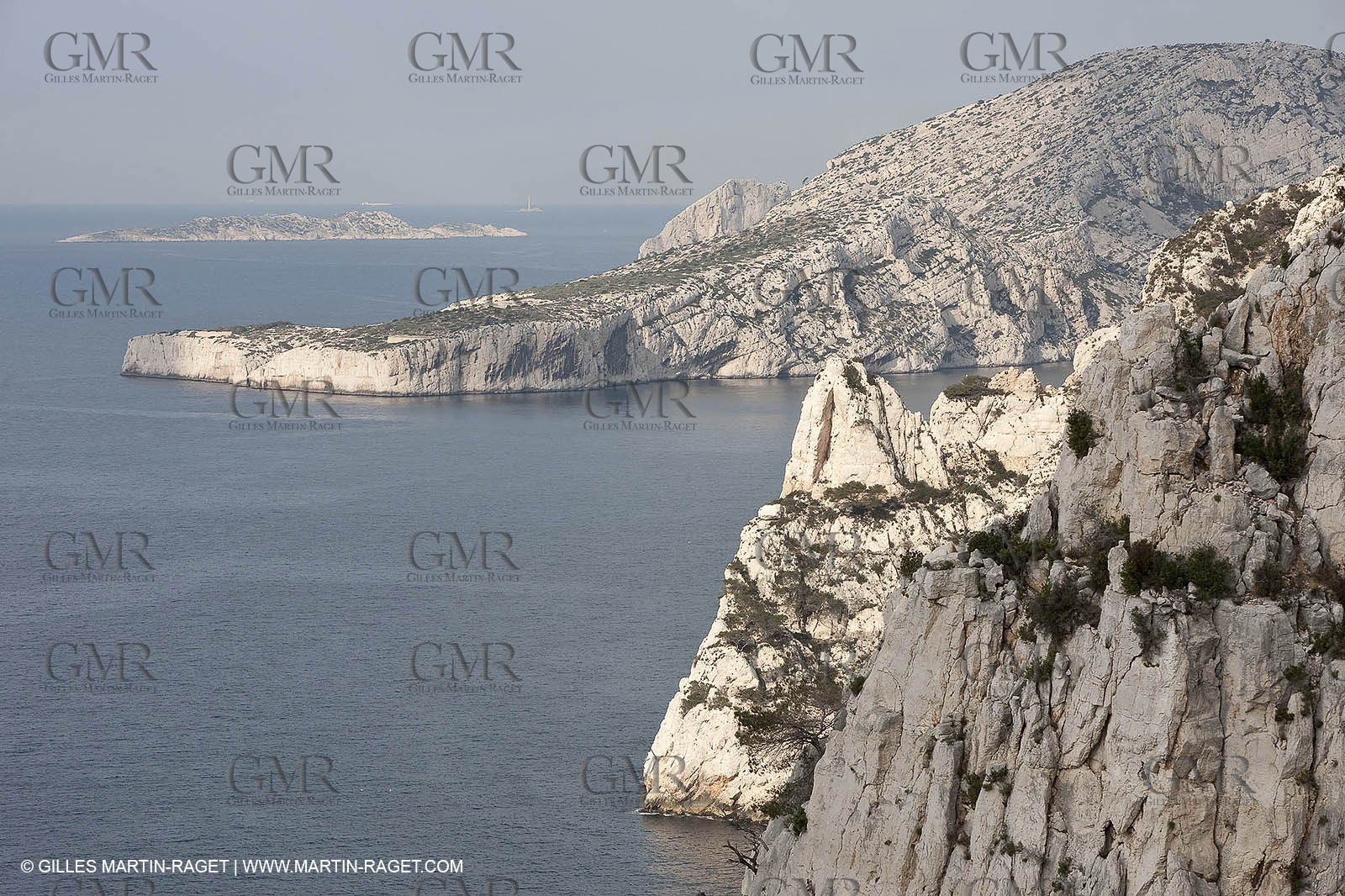 20 03 2009 - Marseille (FRA, 13) - Les Calanques - Cap de Morgiou(à g.) et Cap du Devenson
