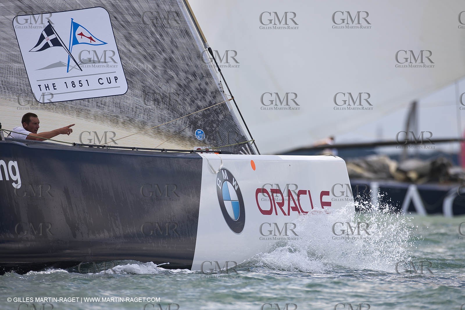 02 08 2010 - Cowes (UK, IOW) - The 1851 Cup -  BMW ORACLE Racing - Training Day.