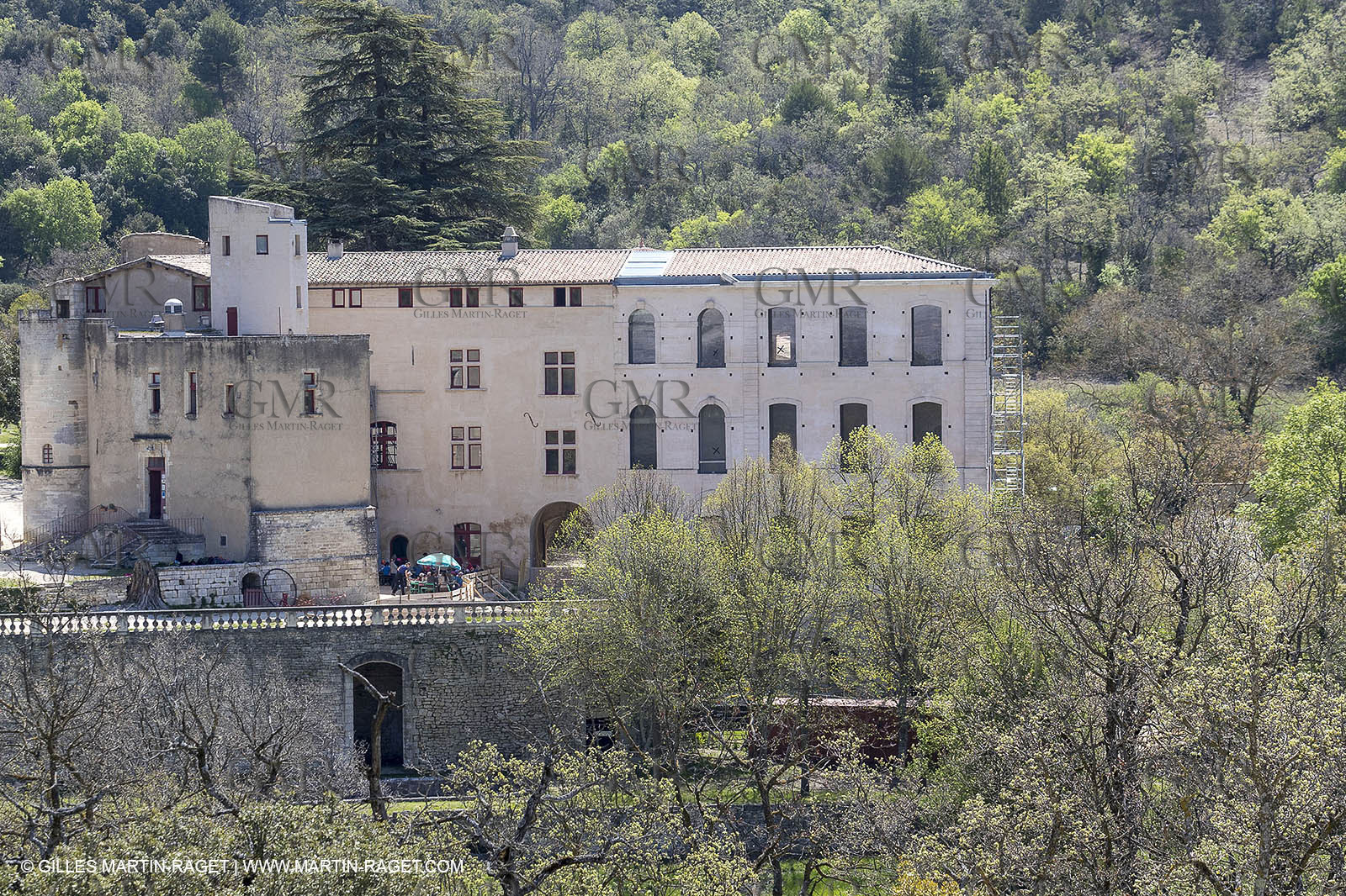19 04 2018, Buoux (FRA,84), chateau de l'environnement