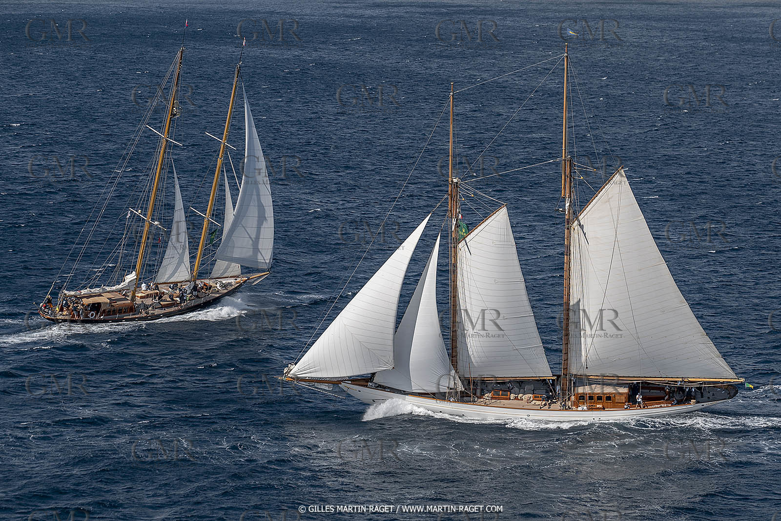 28 09 2022? Saint-Tropez,(FRA,83), Les Voiles de Saint-Tropez 2022 Régate N° 2 poup les modernes, navigation libre pour les grandes goélettes