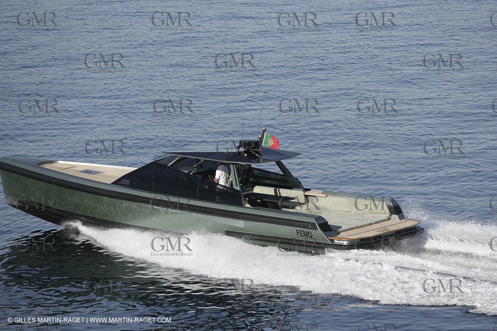 16 07 2007 - Portisco (Italie, Sardaigne) - Wally Power 47, 2007 version