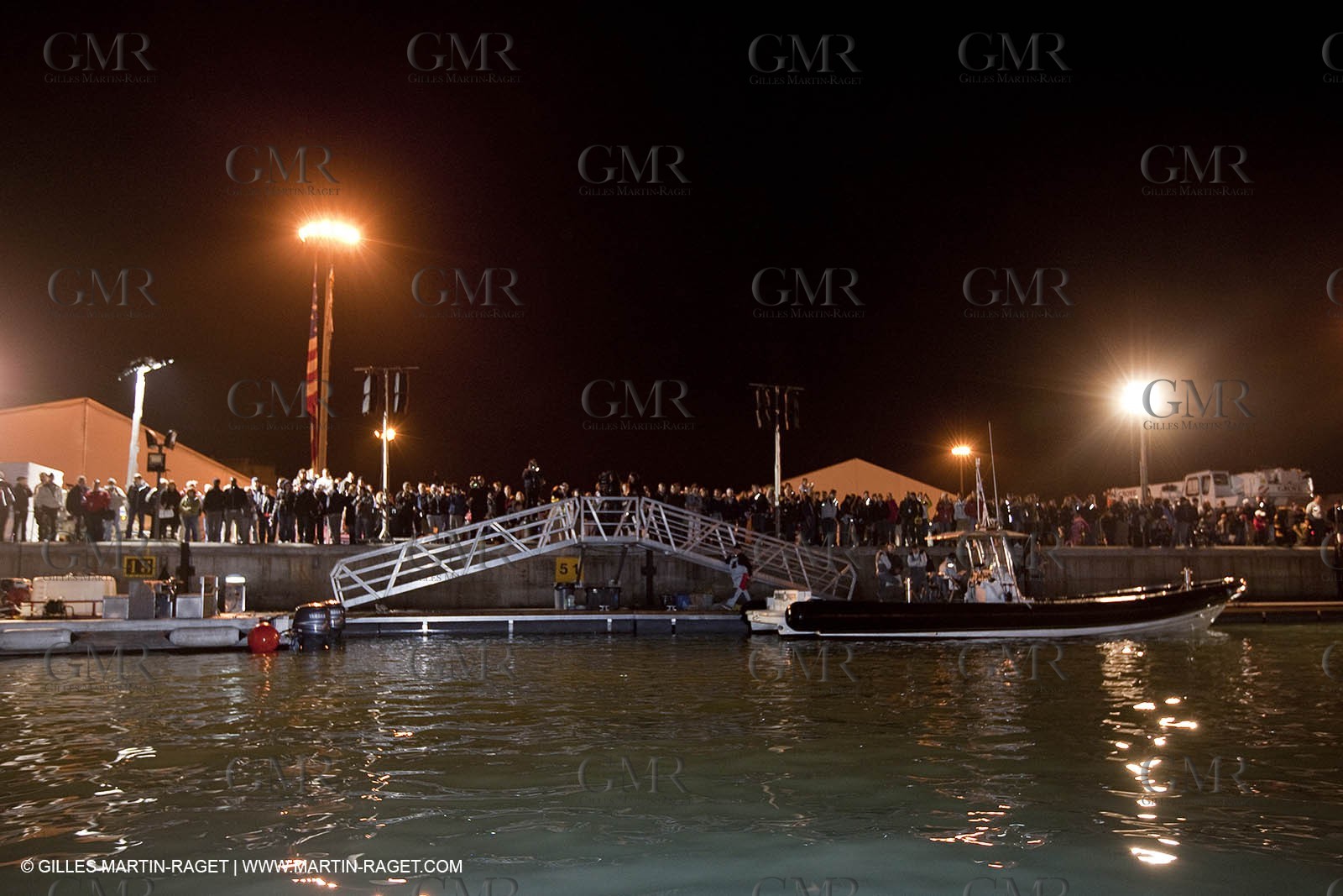 06 02 2010 - Valencia (ESP) - 33rd America's Cup - BMW ORACLE Racing - Race Day 1