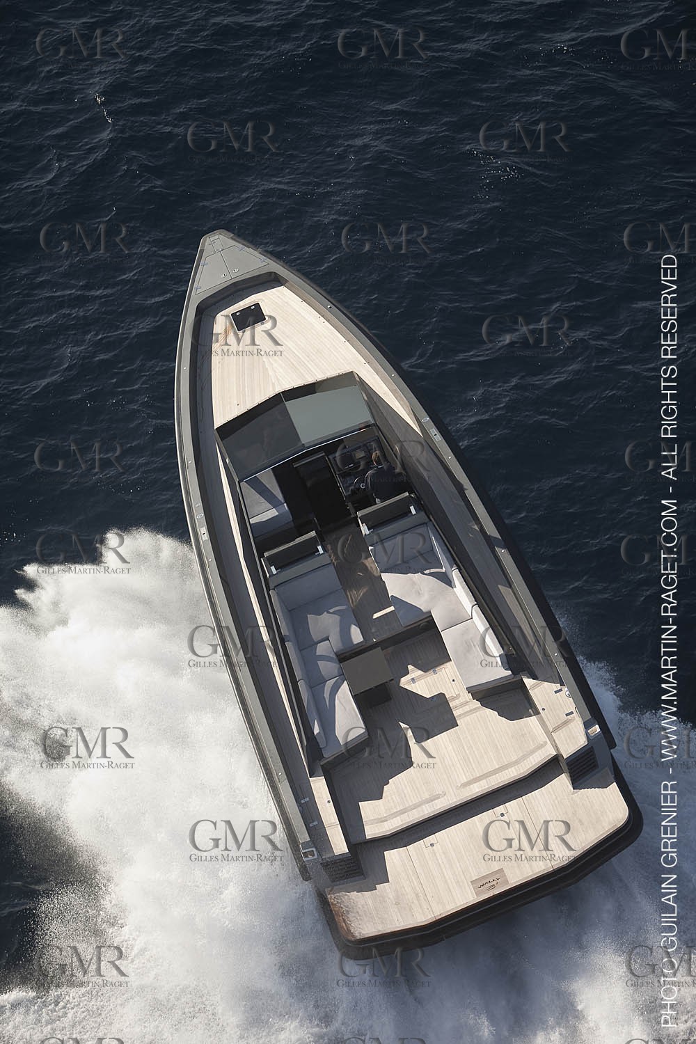 11 11 2009 - Saint Jean Cap Ferrat (FRA,06) Wally Yachts - Wallypower 55