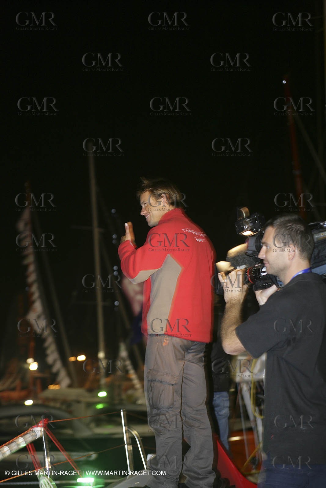 28 10 2006 - Saint Malo (FRA) - Route du Rhum 2006 - Thomas Coville - Sodeb'O - Passage des écluses