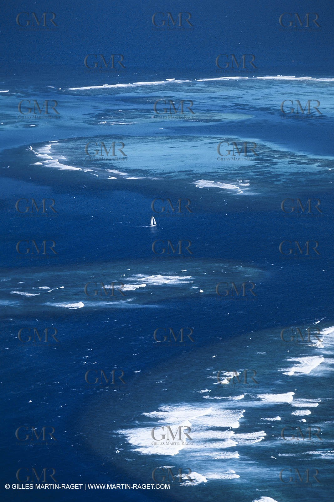 sailing, cruising, monohull under sails