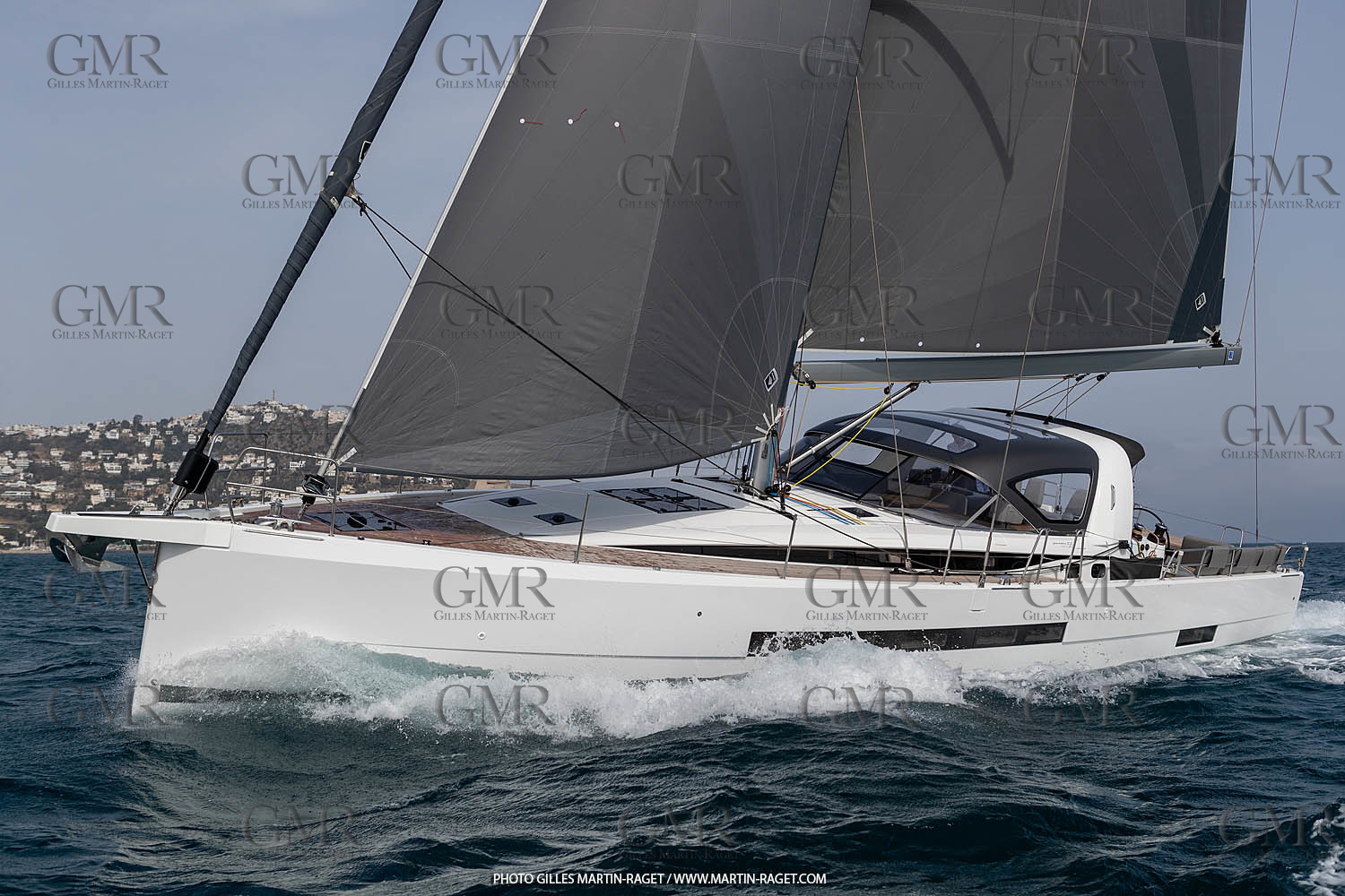 23 06 2023, Roses (ESP), Jeanneau Yachts 55