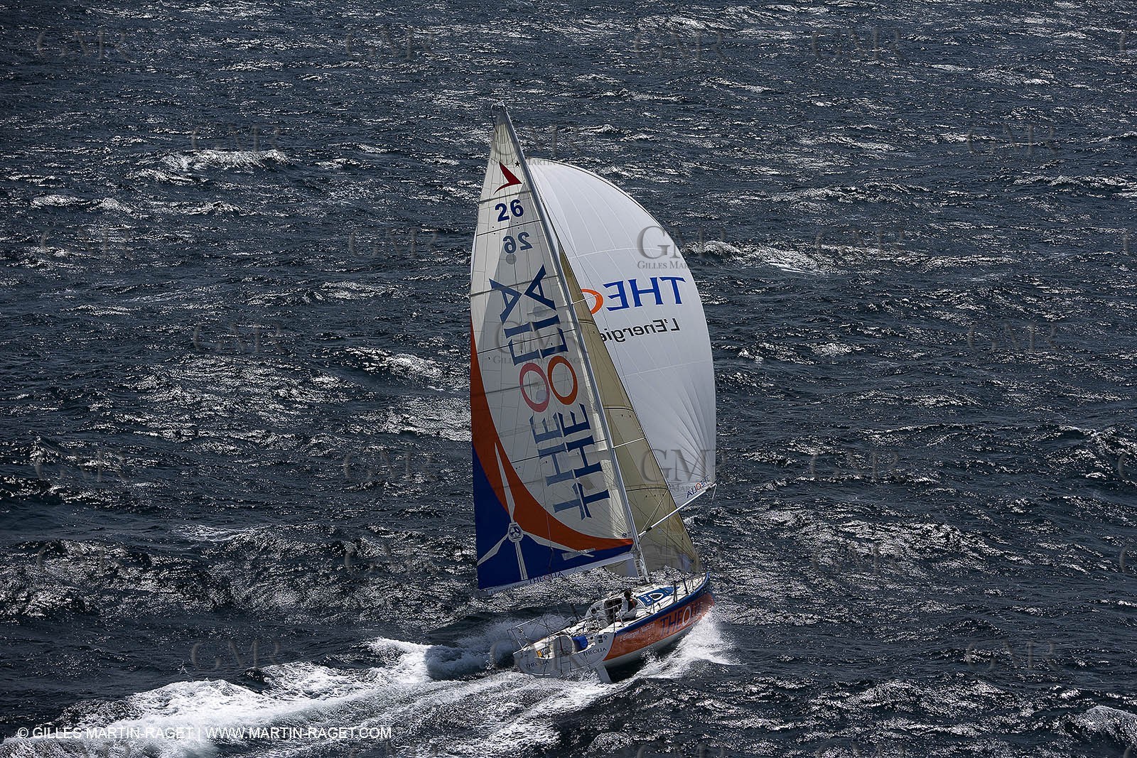 06-26-2007 - FIGARO II - THEOLIA - Skipper : Robert Nagy - Training off Marseille (south France) with strong wind conditions