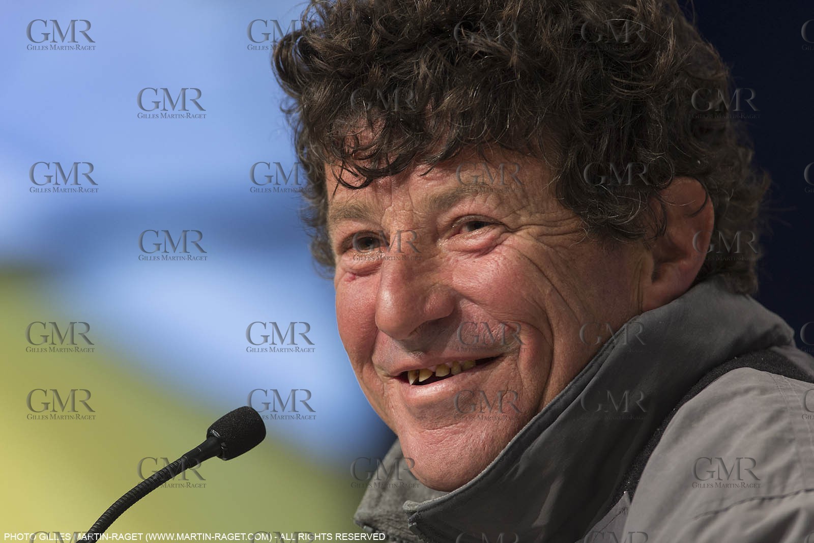 25 03 2015, Barcelona (ESP), Barcelona World Race 2014-15, Cheminées Poujoulat (Bernard Stamm Jean Le Cam) arrival in 1st place.