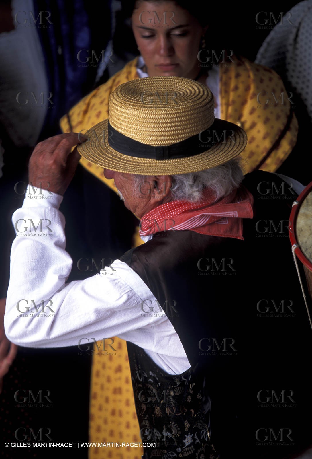 Women of Arles in traditional costume