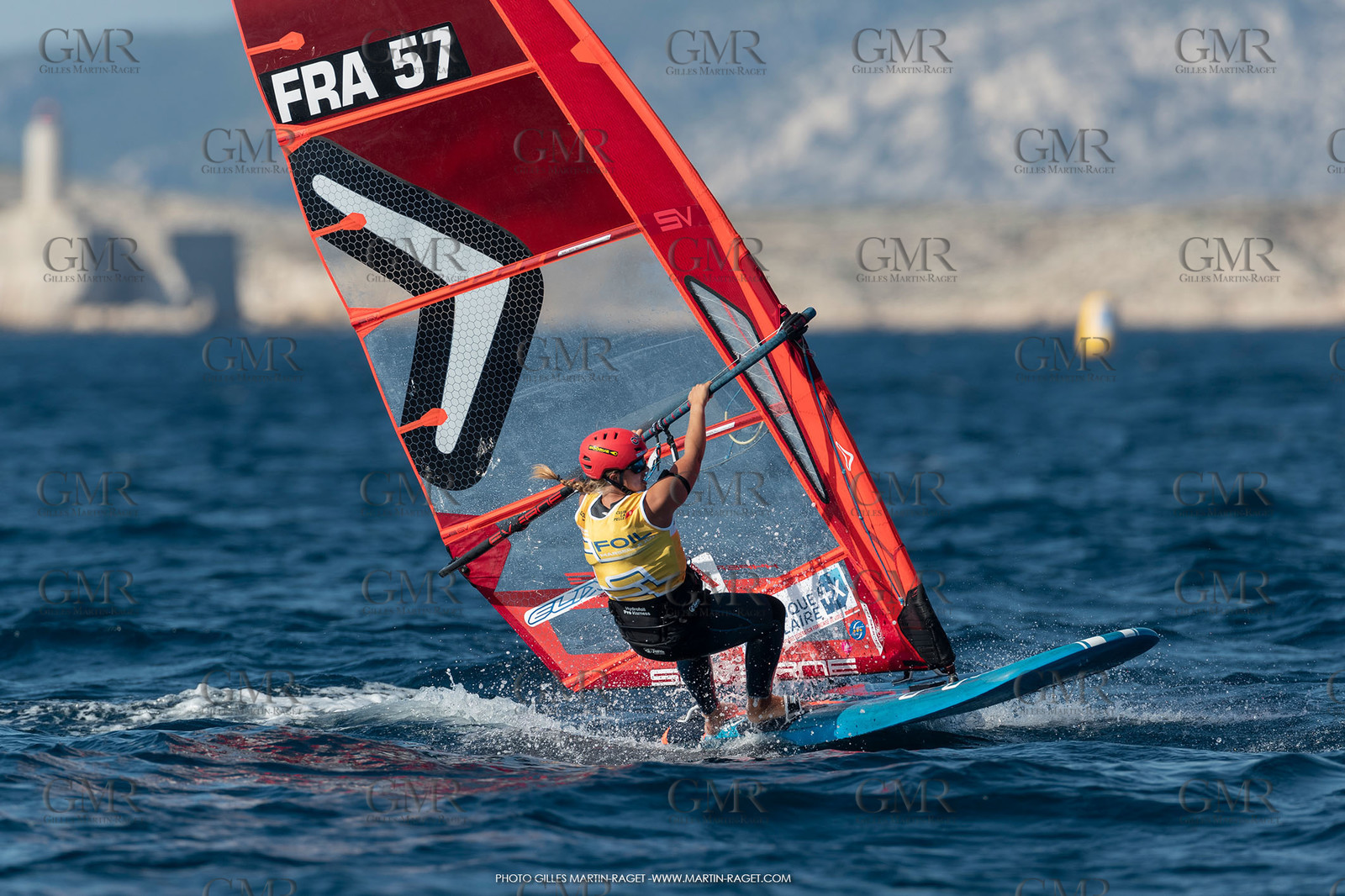28 10 2021, Marseille, FRA, IQfoil European Championship organised by Club La Pelle, Medal races, Hélène Noesmen, world and european IQfoil 2021 female champion