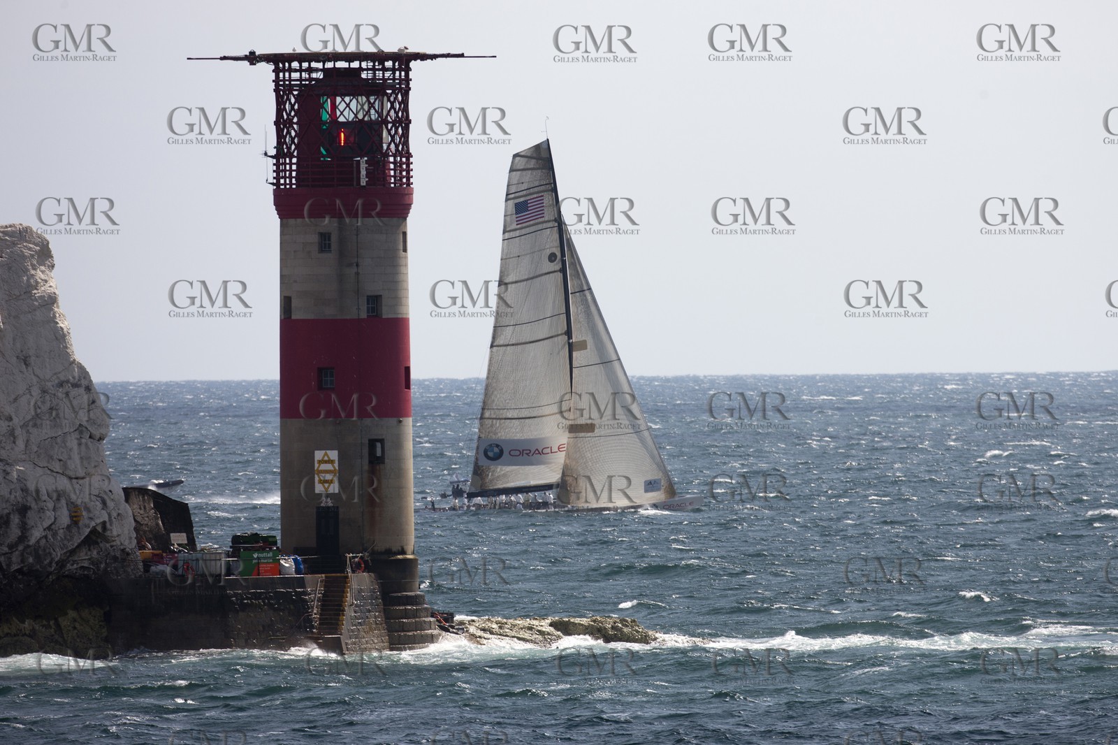 05 08 2010 - Cowes (UK, IOW) - The 1851 Cup -  BMW ORACLE Racing -  - Round The Island Race - Rounding the Needles.