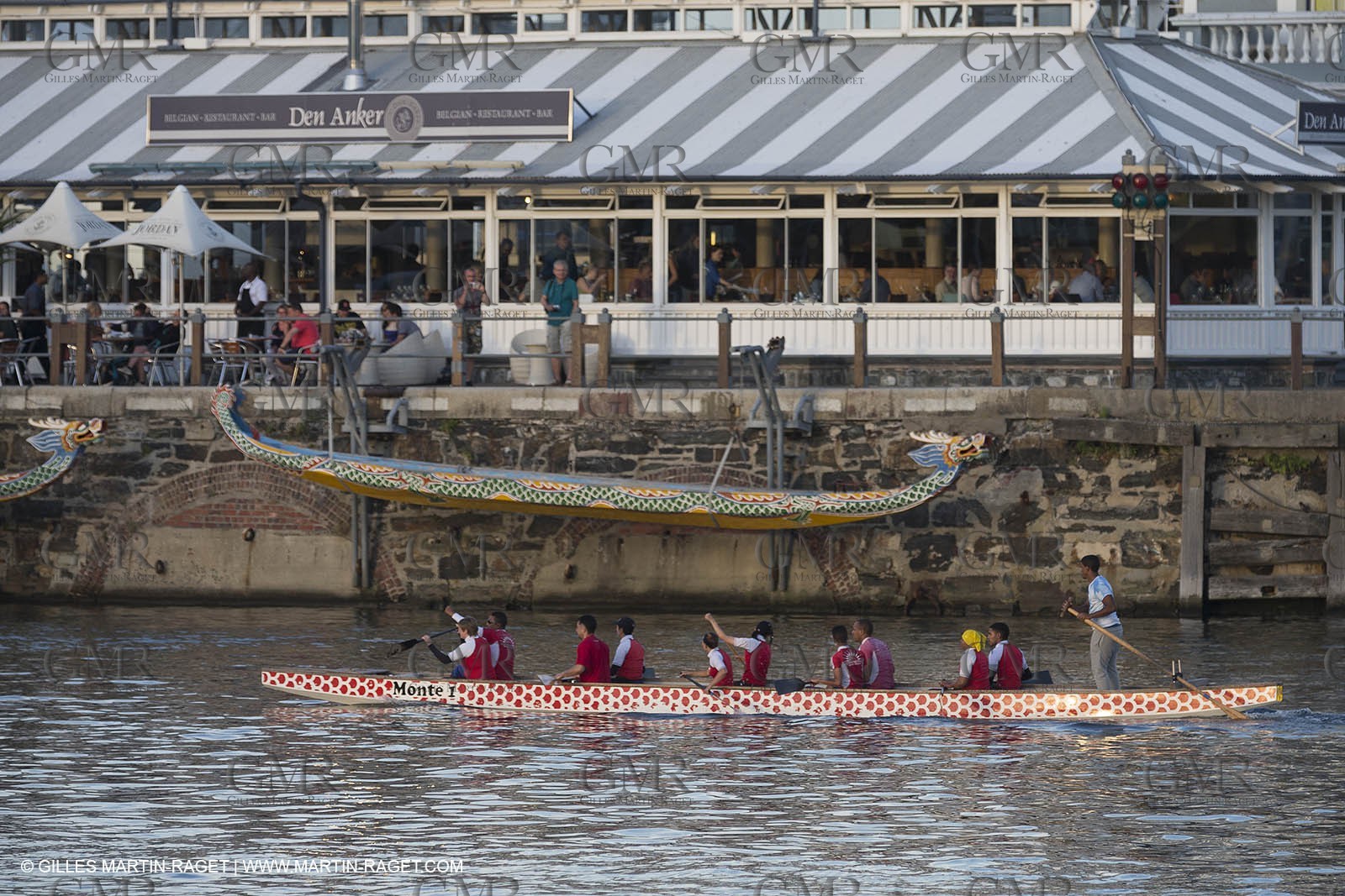 11 11 2014, Capetown (ZAF), Volvo Ocean Race 2014-15, Team Alvimedica, boat back in teh water