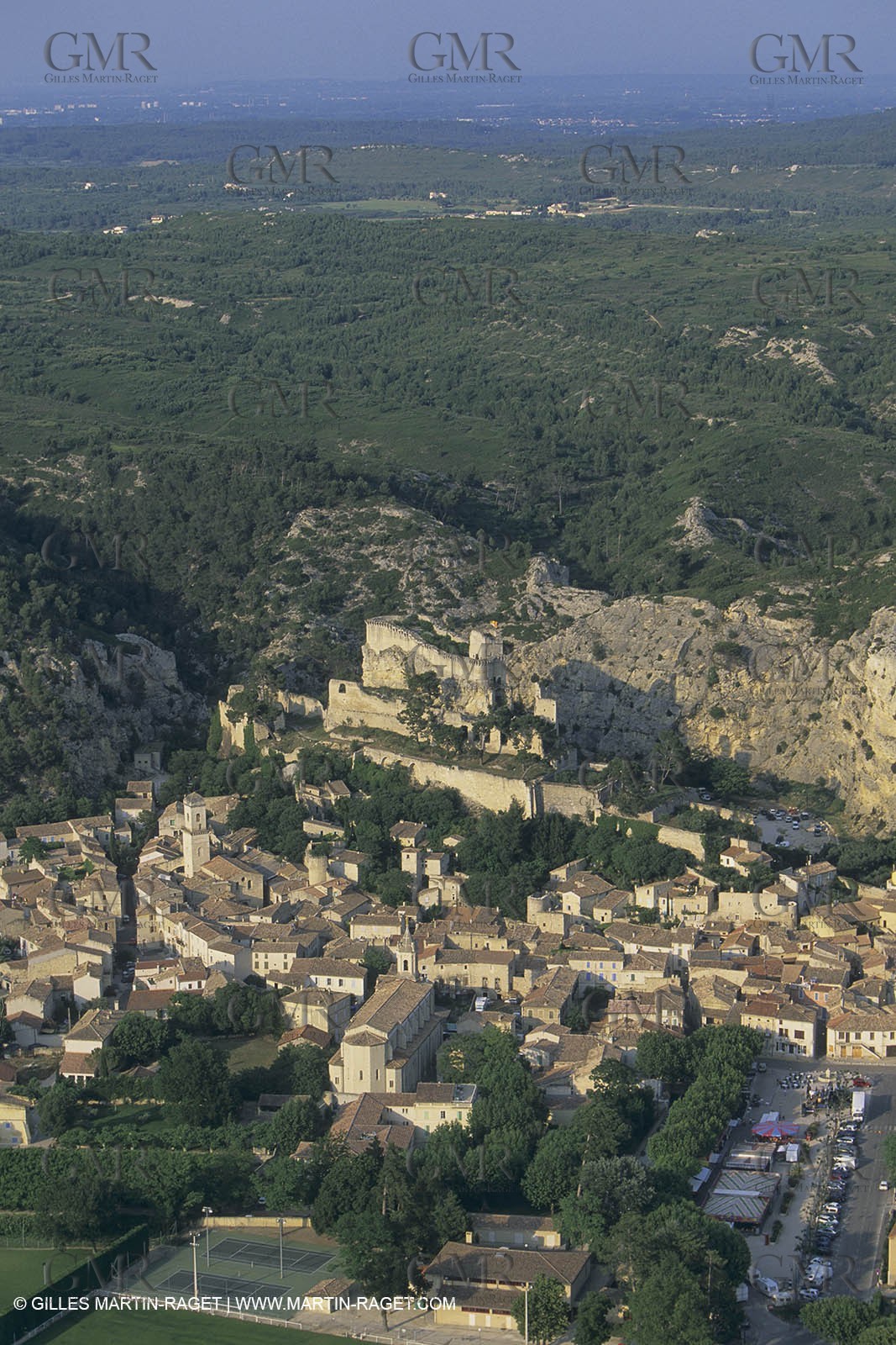 France, Provence, Villages des Alpilles, Boubon (FRA,13)