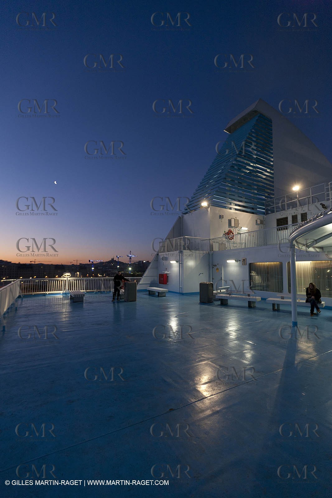 17 02 2012 - Marseille (FRA,13) - Arrivée dnas le port de marseille à bord du Piana (La méridionale)