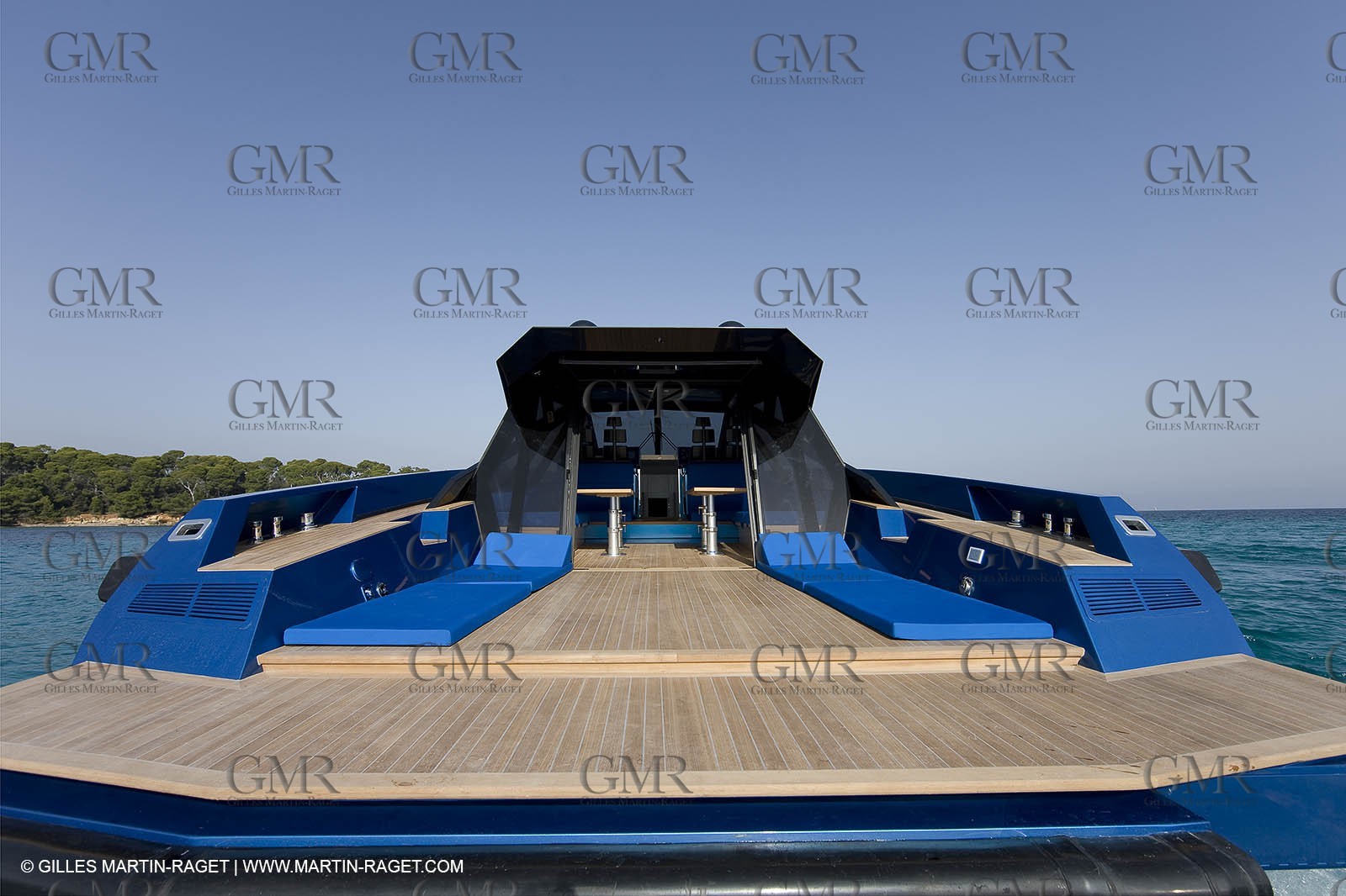 14 10 2008 - Cannes (FRA, 06) - Super yachts - motoryachts - Wally yachts - Wallypower 64