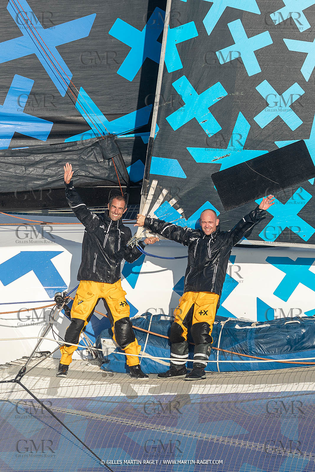 Banque Populaire devant Marseille