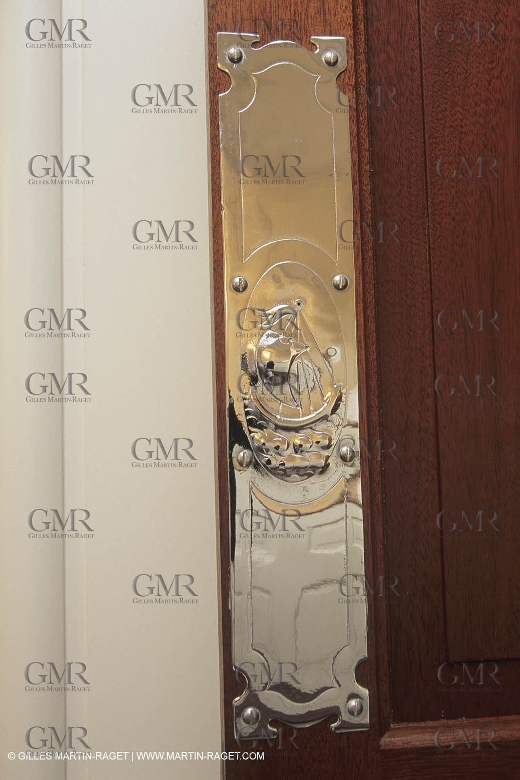 Classic Yachts, Tuiga