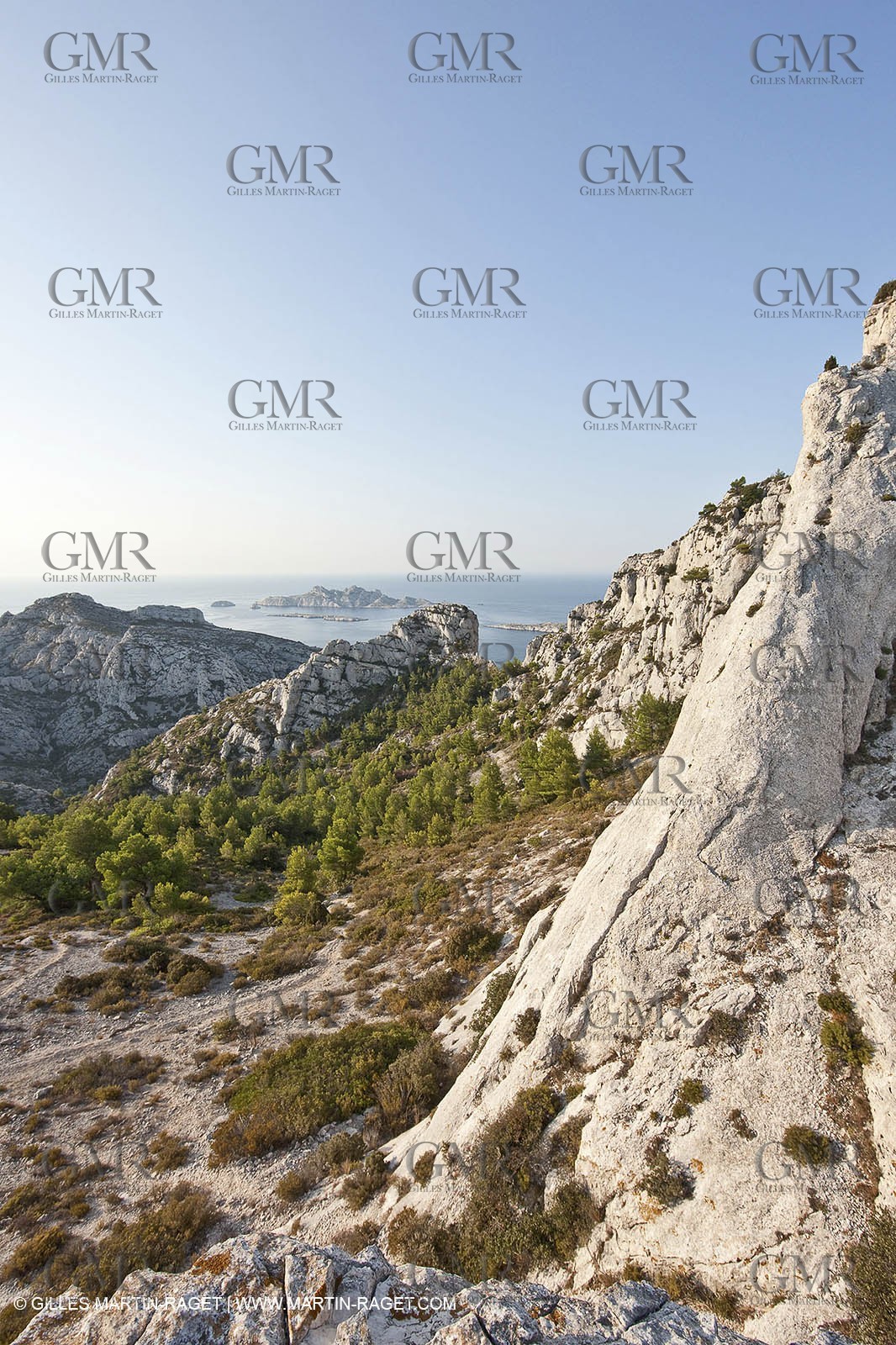10 09 2009 - Marseille (FRA, 13) - Les Calanques - Massif de Marseilleveyre - Pointe Caillot et les Malvallons