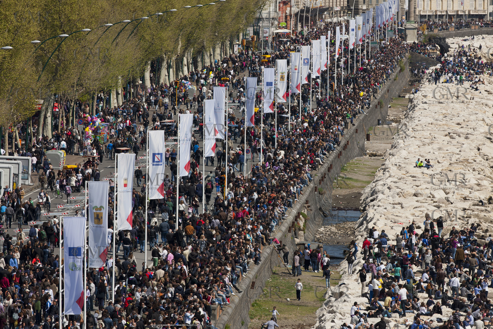 09 04 2012 - Naples (ITA) - 34th America's Cup - America's Cup World Series Naples 2012 - Massive frequentation at the public village