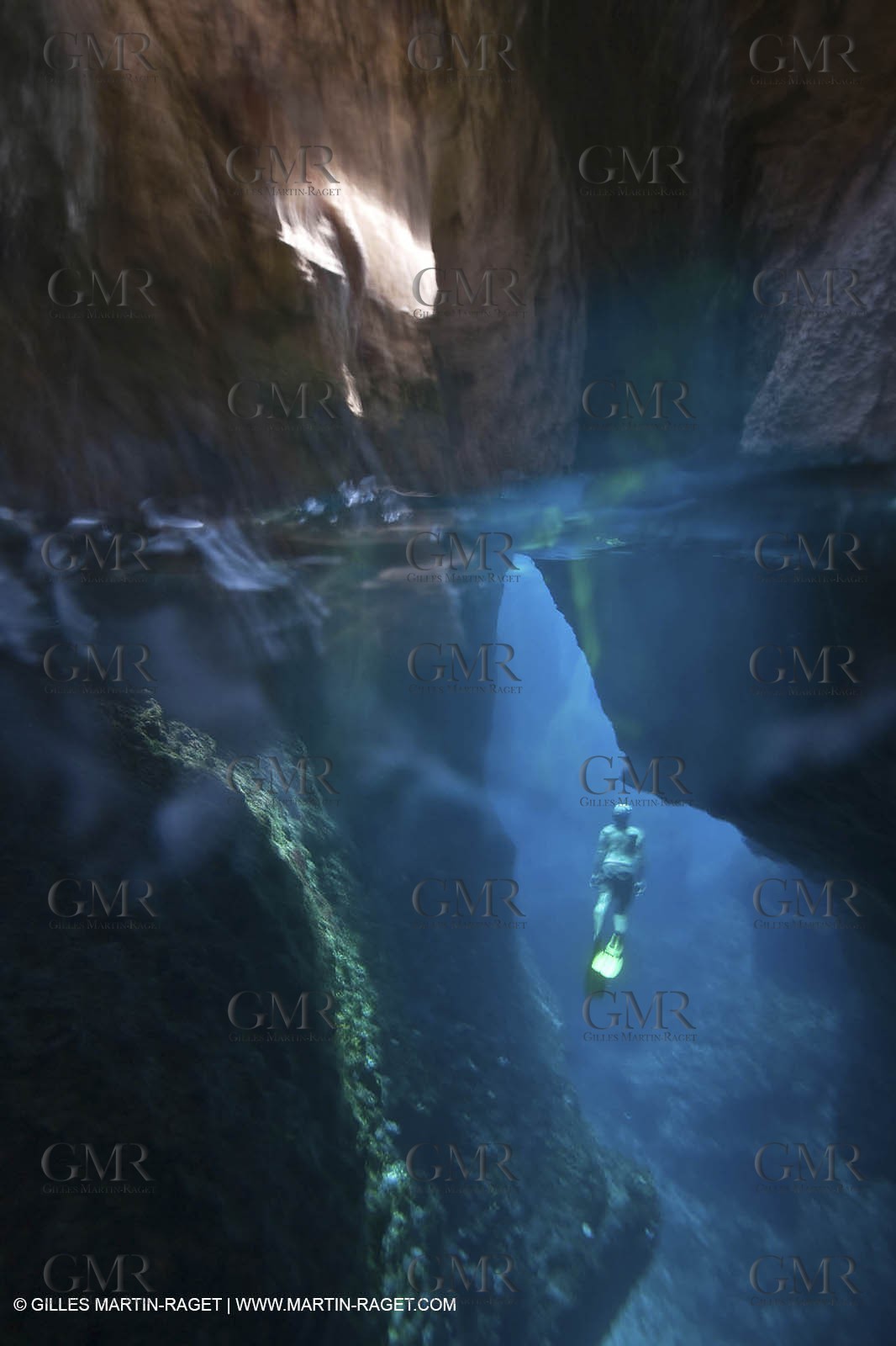 29 07 2009 - Marseille (FRA, 13) - Les Calanques - Capelan cave