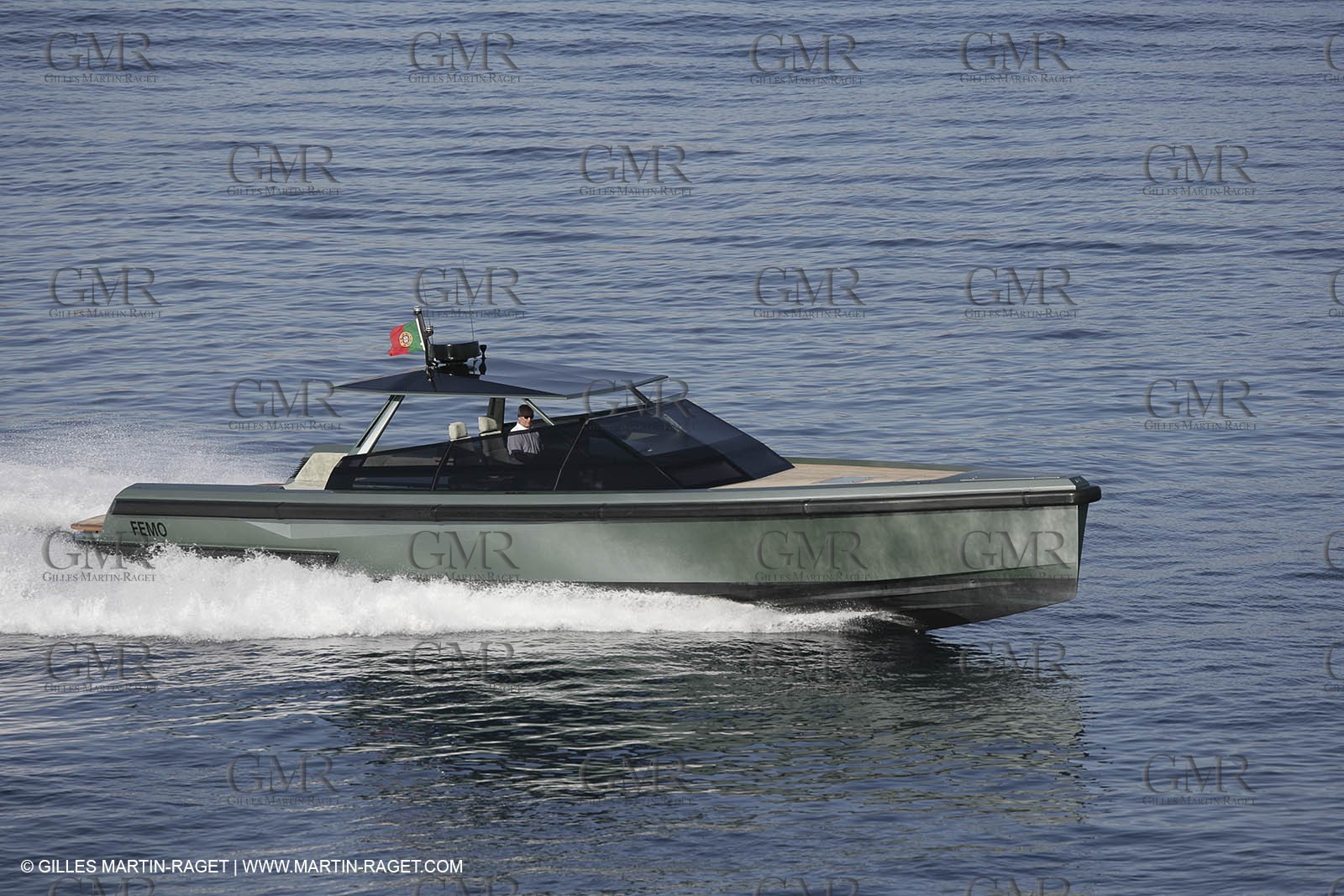 16 07 2007 - Portisco (Italie, Sardaigne) - Wally Power 47, 2007 version