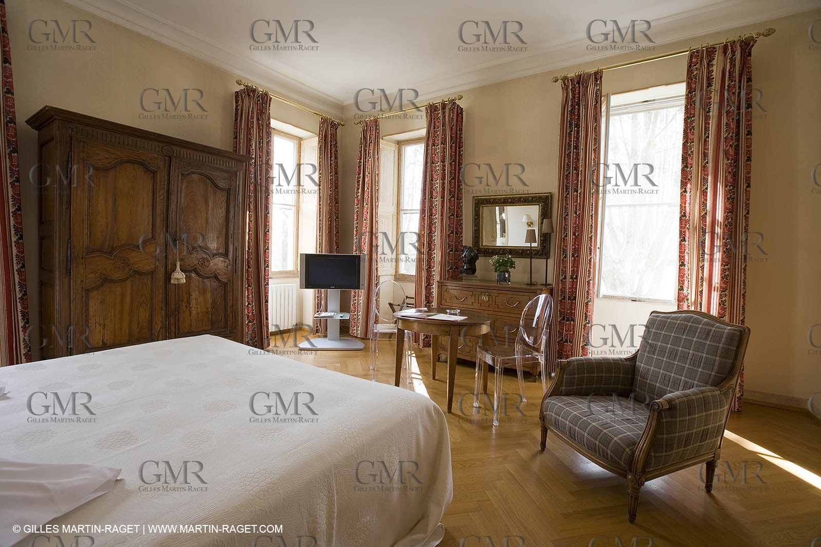 26 03 08 - Saint Rémy de Provence (FRA,13) - Chateau des Alpilles