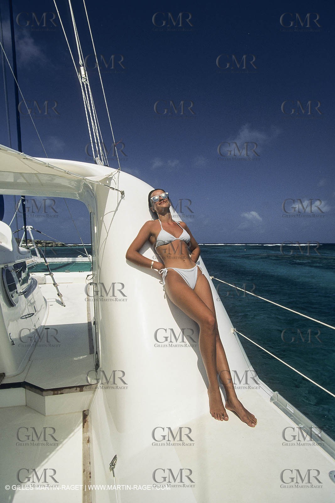 Voile, croisière, personnages, femmes