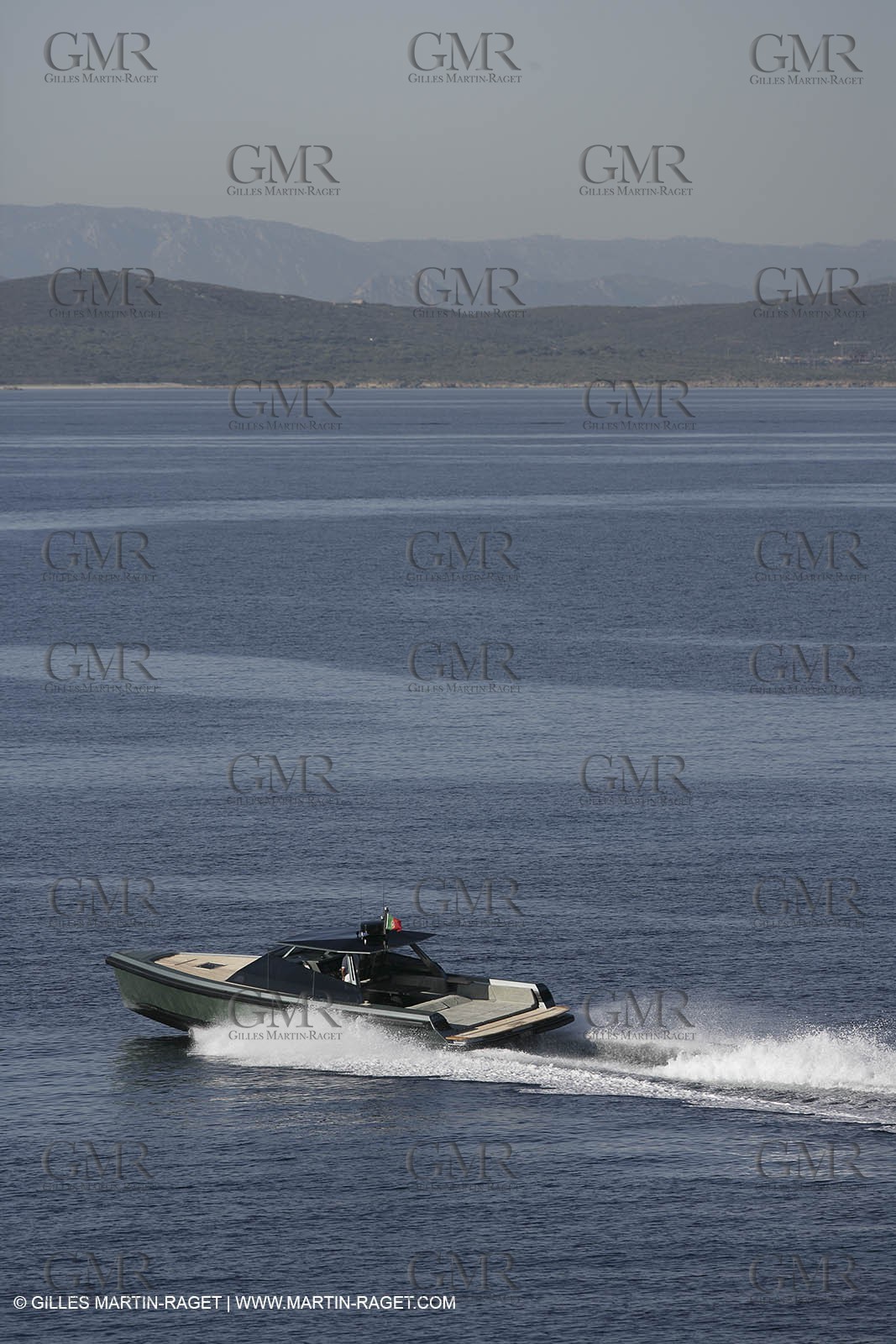 16 07 2007 - Portisco (Italie, Sardaigne) - Wally Power 47, 2007 version