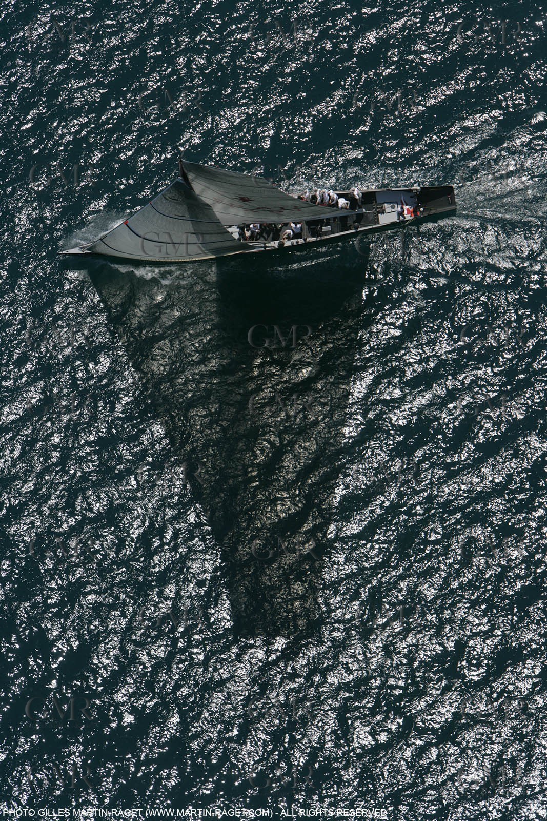 09 05 2007-Valencia (Spain)- 32nd America's Cup - Louis Vuitton Cup - RR2 - Day 11 - BMW ORACLE Racing