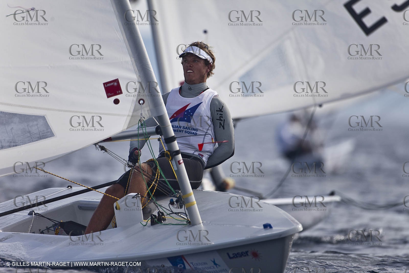 26-04-10 - Hyeres (FRA,83) - SOF 2010 - Tom BURTON