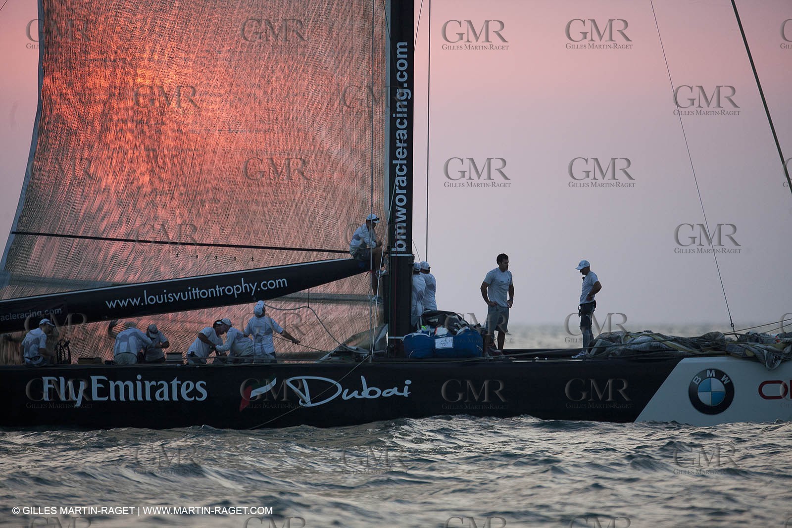 14 11 2010 - Dubai (UAE) - Dubai Louis Vuitton Trophy -  BMW ORACLE Racing - Training - Race Day 1