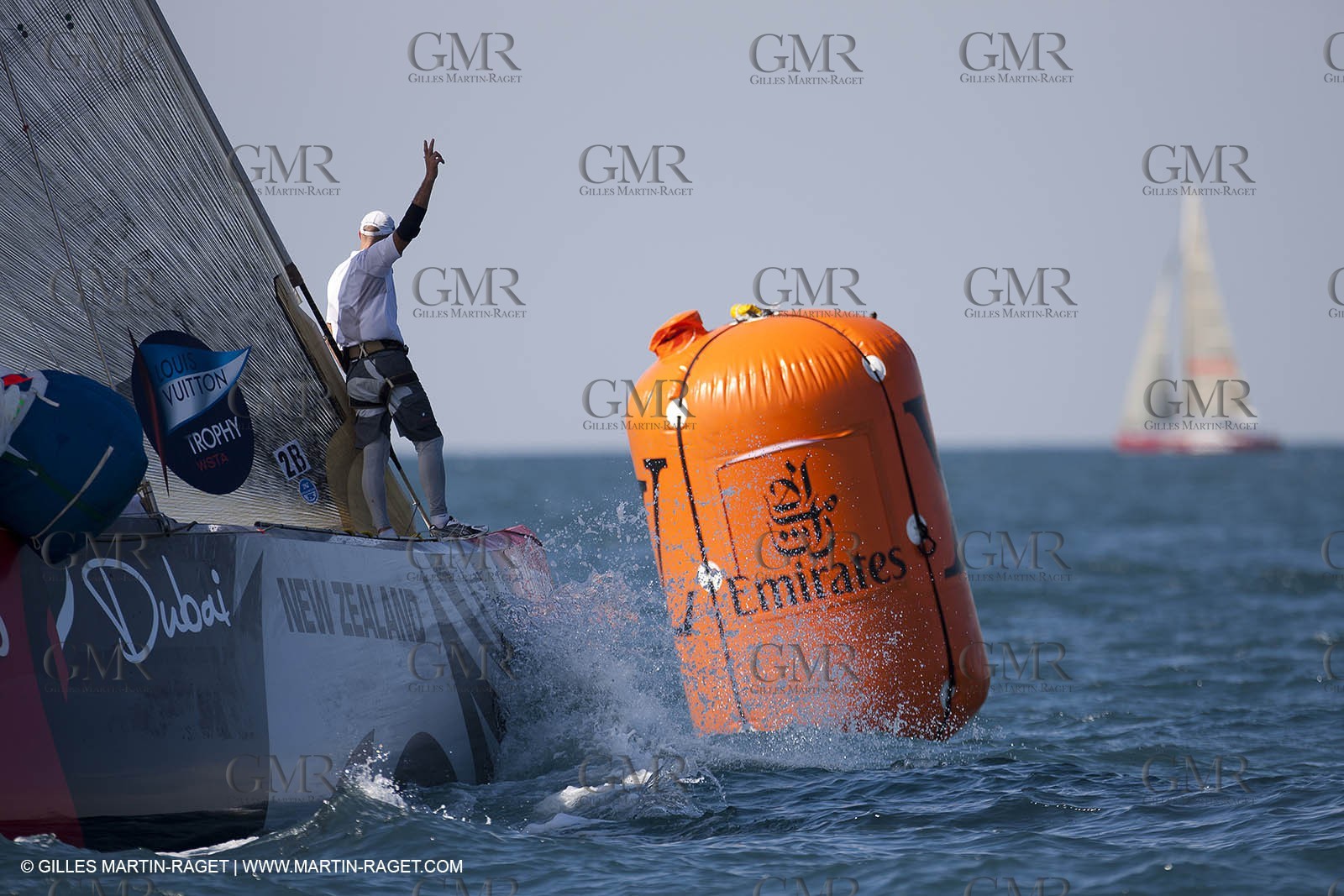19 11 2010 - Dubai (UAE) - Dubai Louis Vuitton Trophy -  Round 2 - BMW ORACLE Racing Vs Synergy