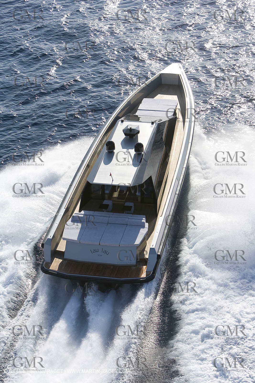 29 09 2007 - St Jean Cap Ferrat - Wally Yachts - Wally Power 70 - Lau Lau