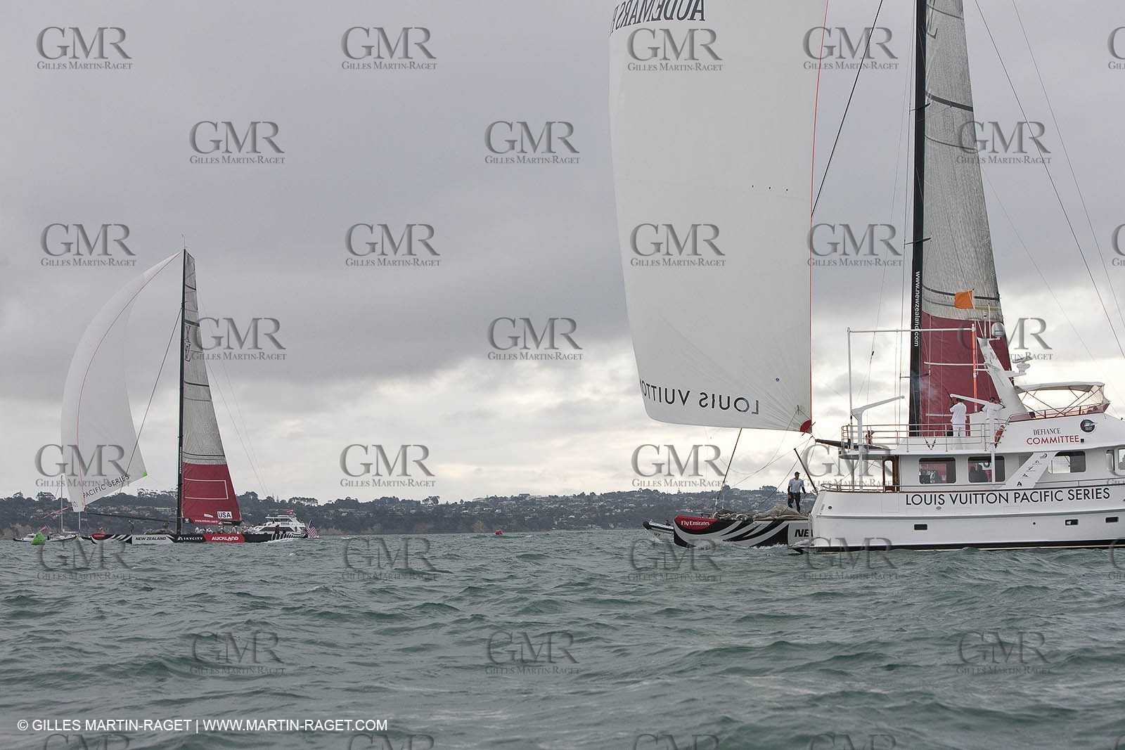 11 02 2009 - Auckland (NZL) -  Louis Vuitton Pacific Series -  Racing Day 11 - sail off