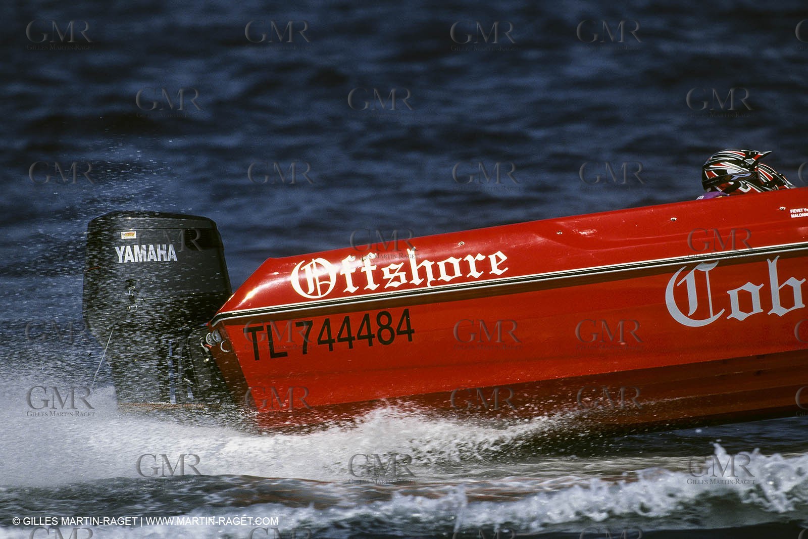 Powerboating, offshore racing