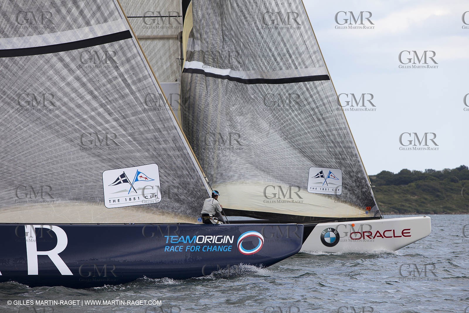 02 08 2010 - Cowes (UK, IOW) - The 1851 Cup -  BMW ORACLE Racing - Training Day.